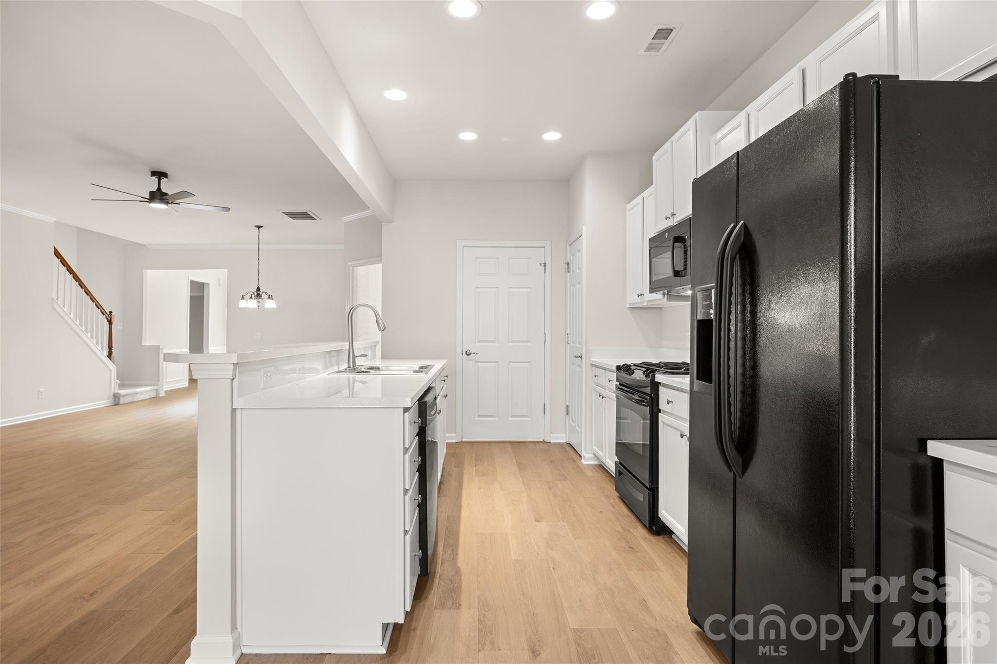 Single Family Residence at 1058 Mesa Verde Drive, Indian Land, photo 17 of 48