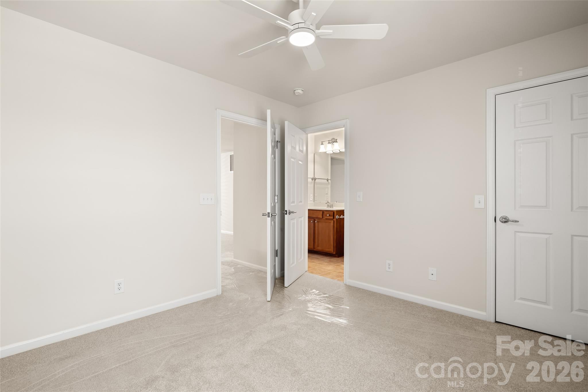 Single Family Residence at 1058 Mesa Verde Drive, Indian Land, photo 35 of 48