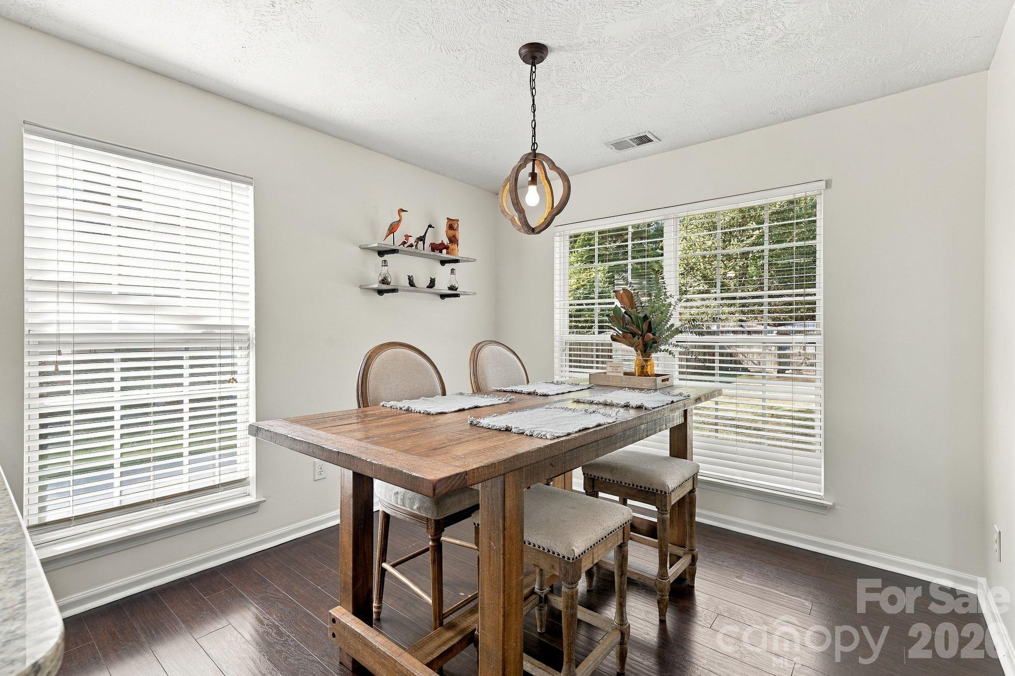 Single Family Residence at 2541 Governors Pointe Court, Concord, photo 10 of 44
