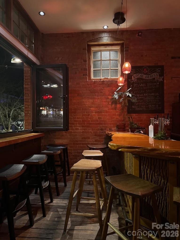 Business at 5 Walnut Street, Asheville, photo 4 of 29