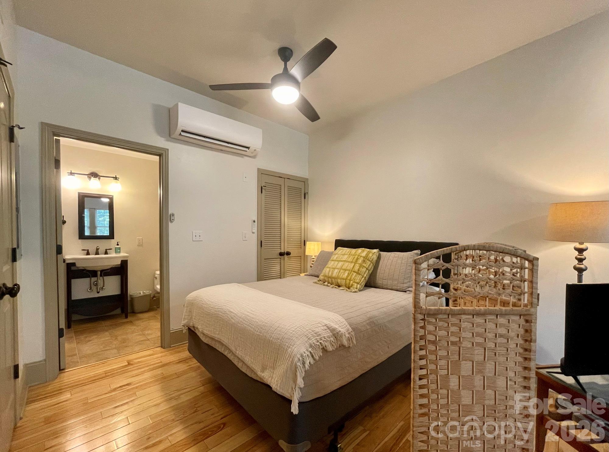 Business at 5 Walnut Street, Asheville, photo 21 of 29