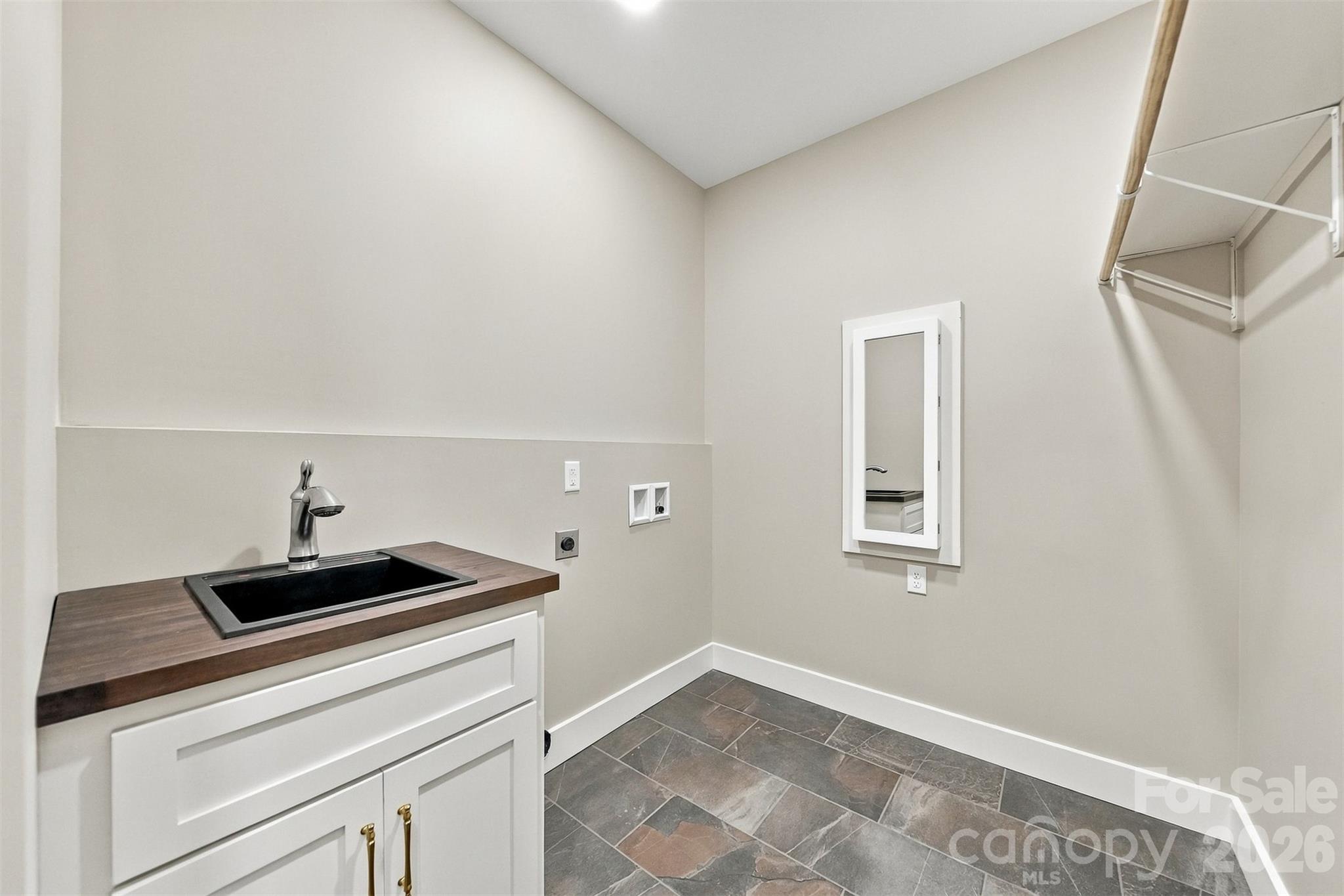 Single Family Residence at 1041 Westward Drive, Granite Falls, photo 23 of 49