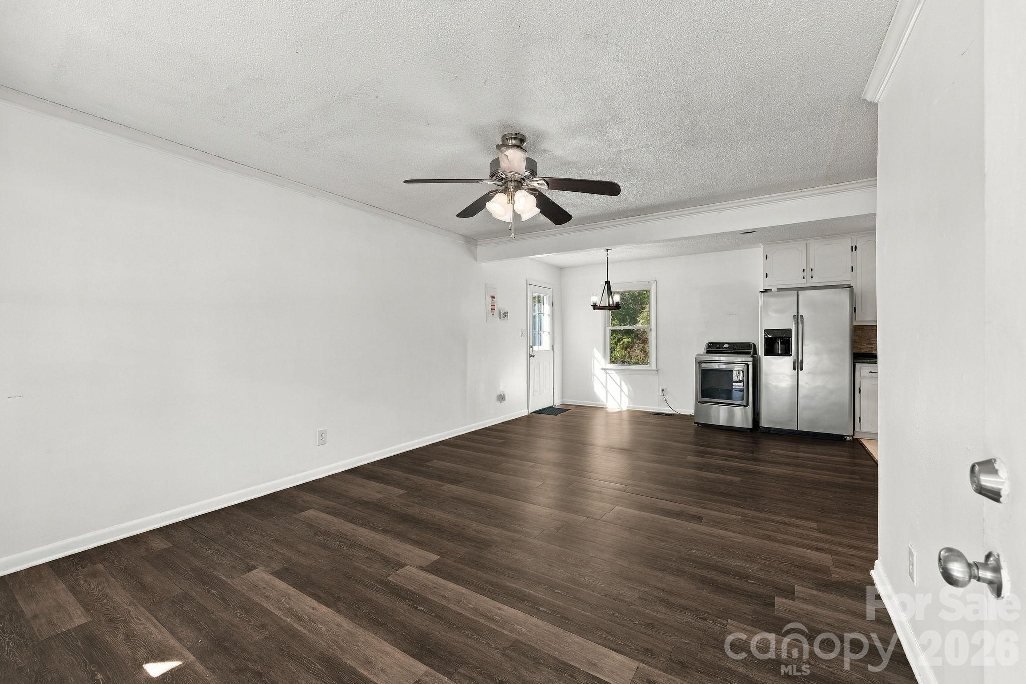 Single Family Residence at 1202 Ridgewood Drive, Concord, photo 16 of 27