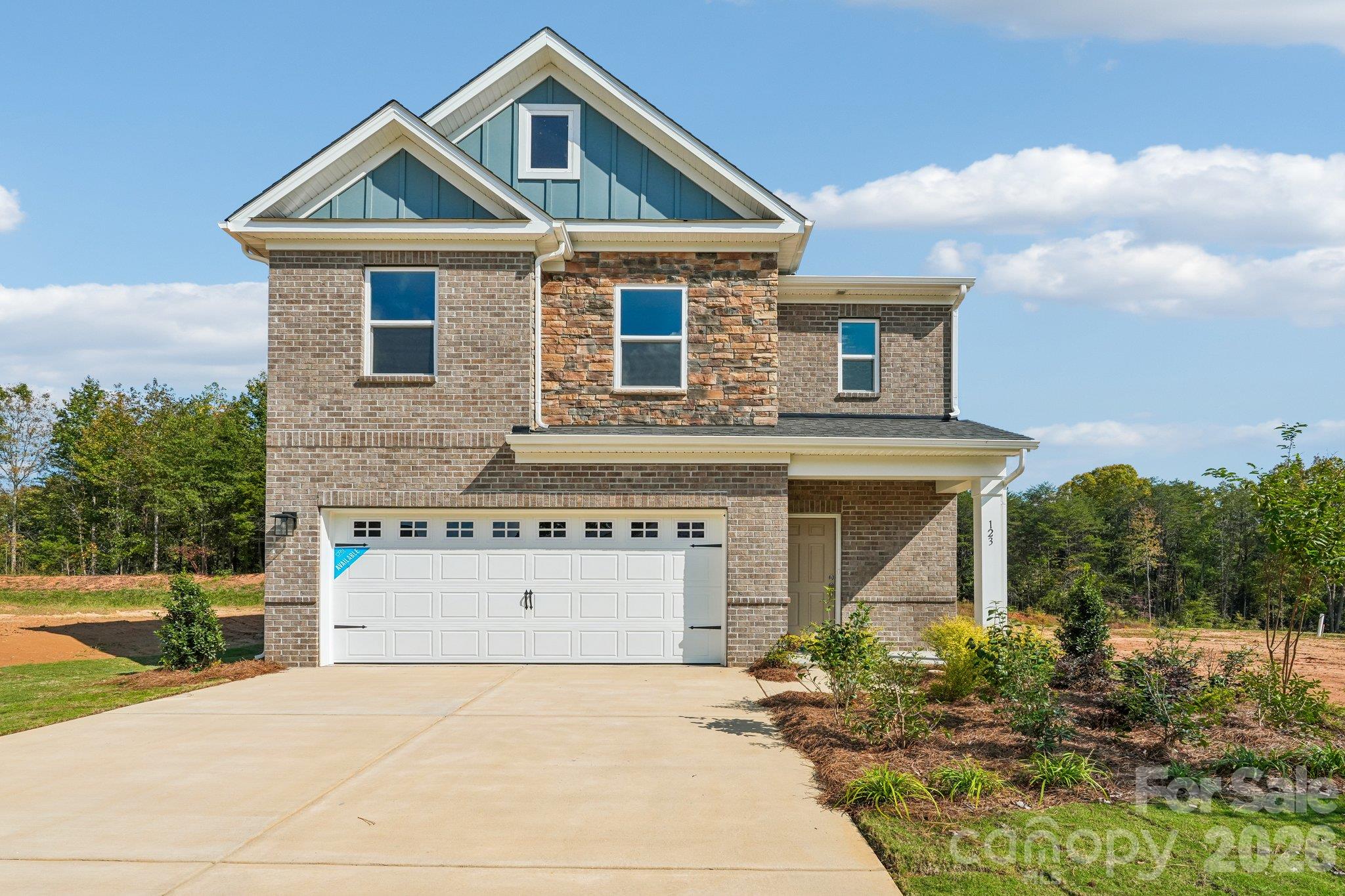 Single Family Residence at 123 Plover Lane, Mooresville, photo 2 of 56