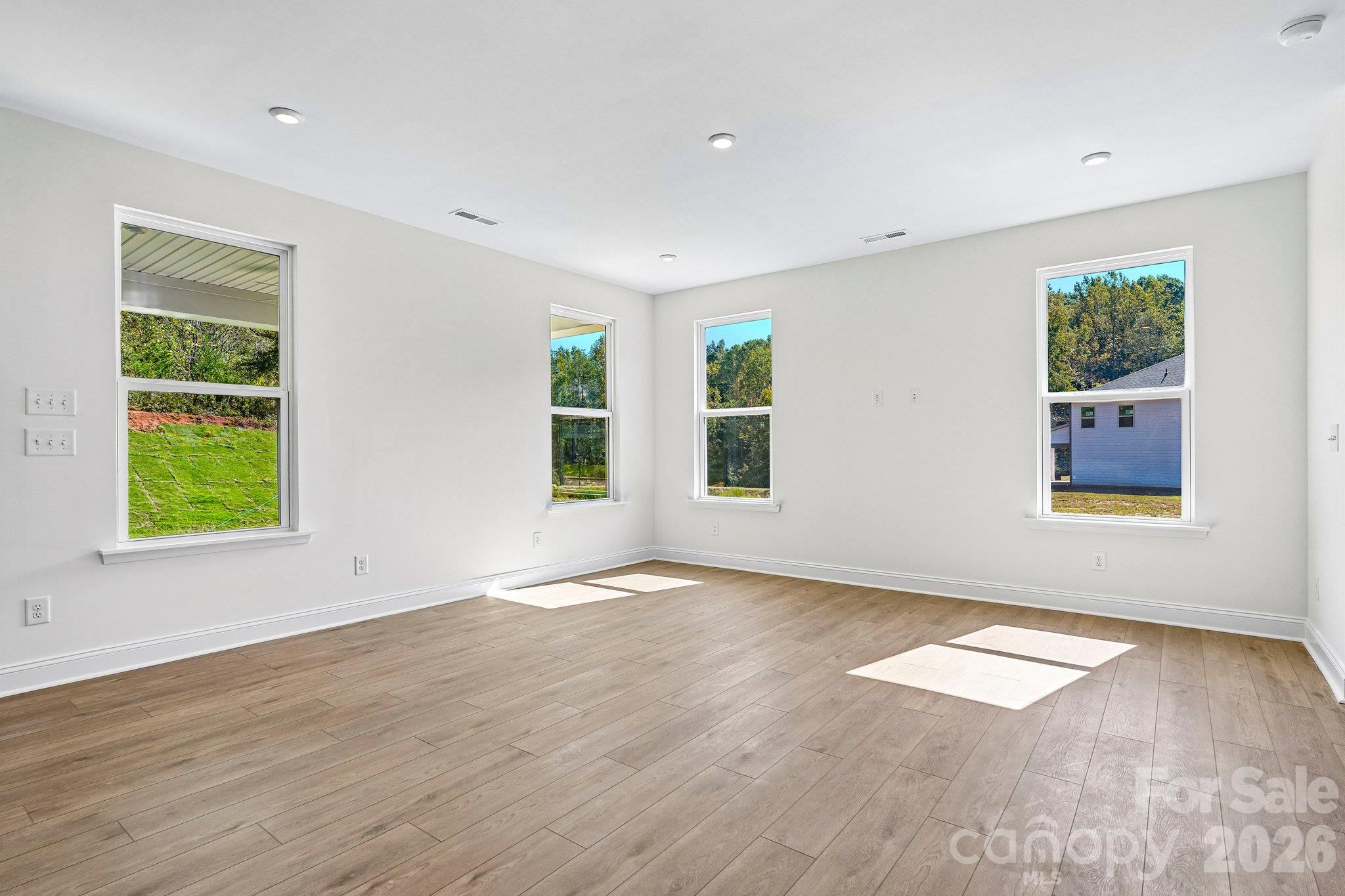 Single Family Residence at 123 Plover Lane, Mooresville, photo 13 of 56