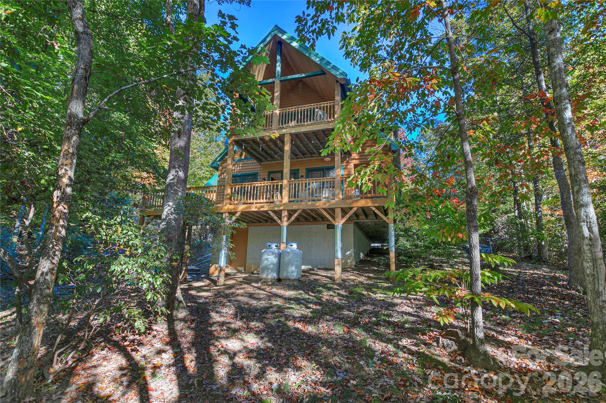 Single Family Residence at 189 Breckenridge Trail, Brevard, photo 4 of 38