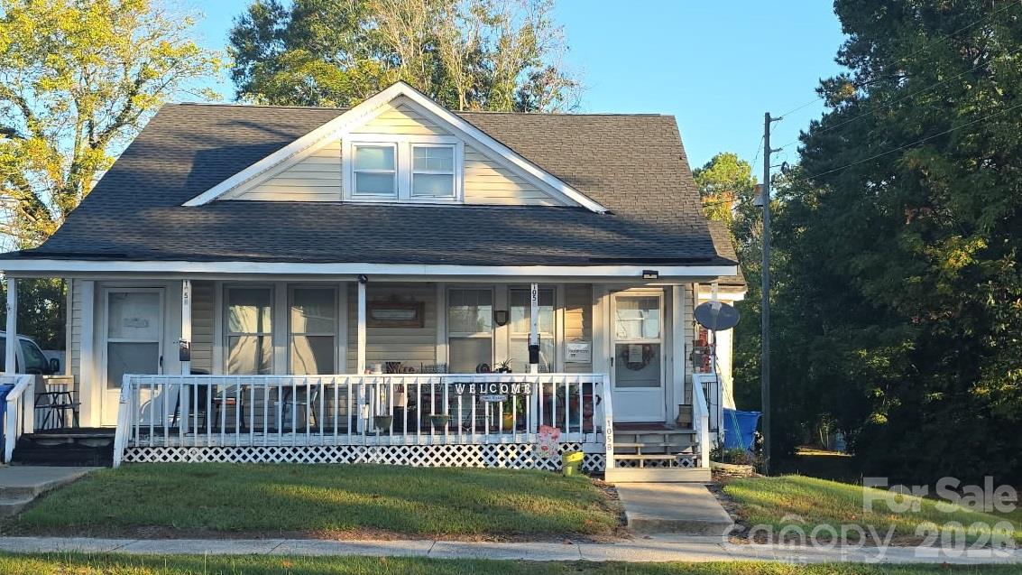 105A and 105B E Godfrey Street