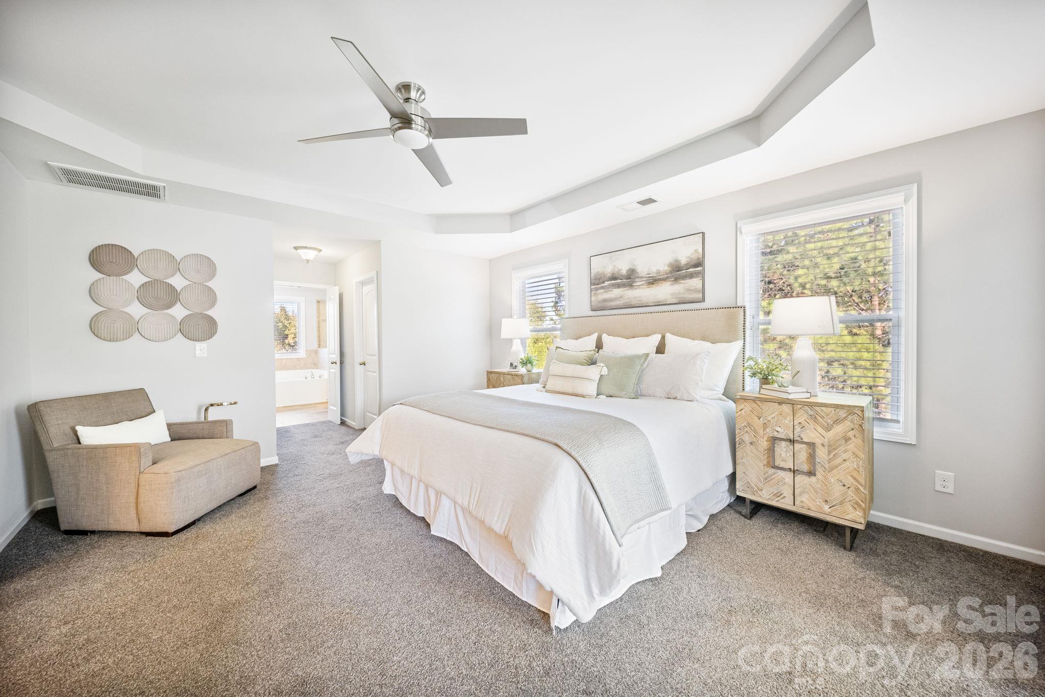 Single Family Residence at 5401 Casper Drive, Charlotte, photo 5 of 48