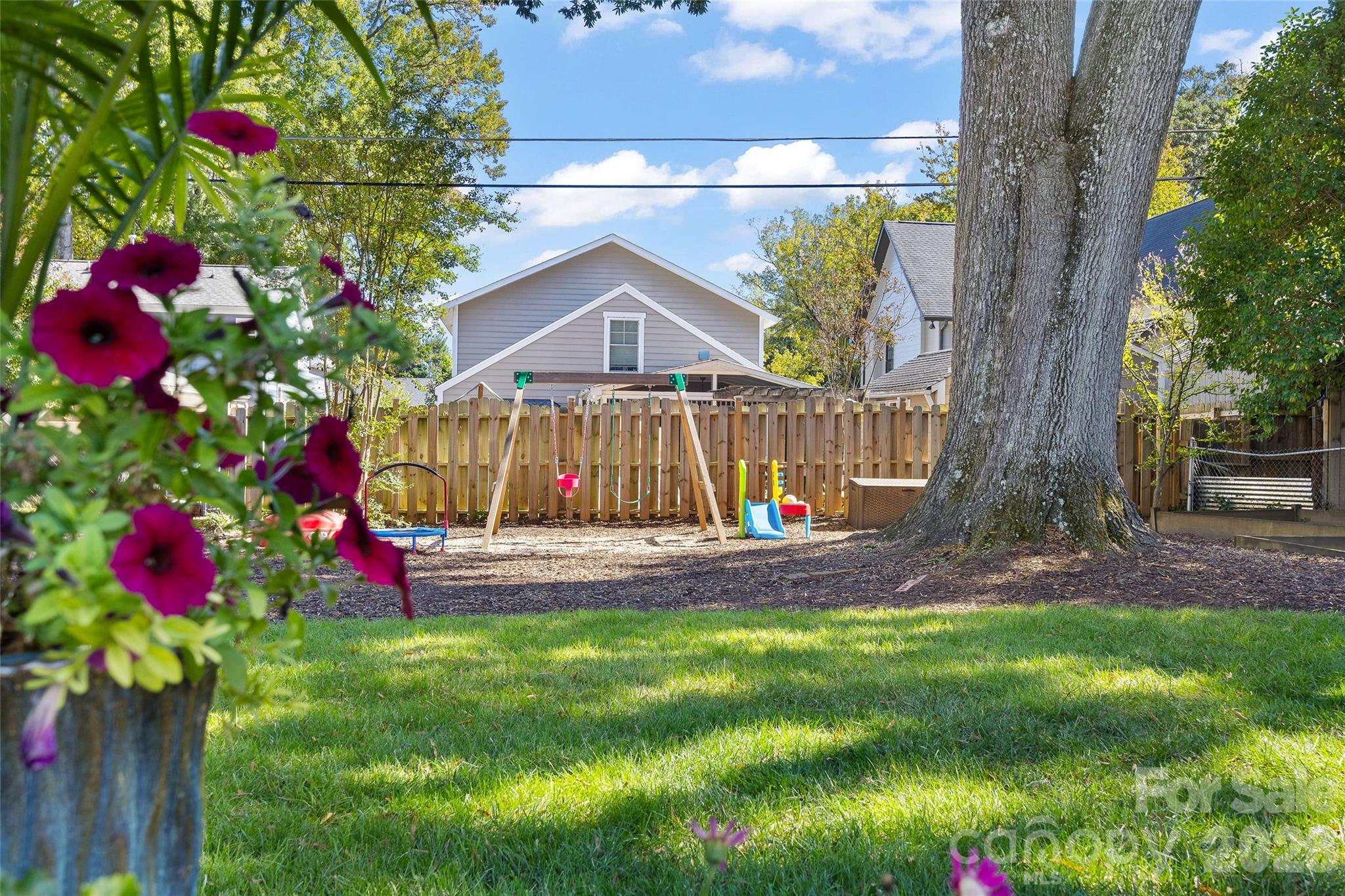 Single Family Residence at 1922 Club Road, Charlotte, photo 36 of 40