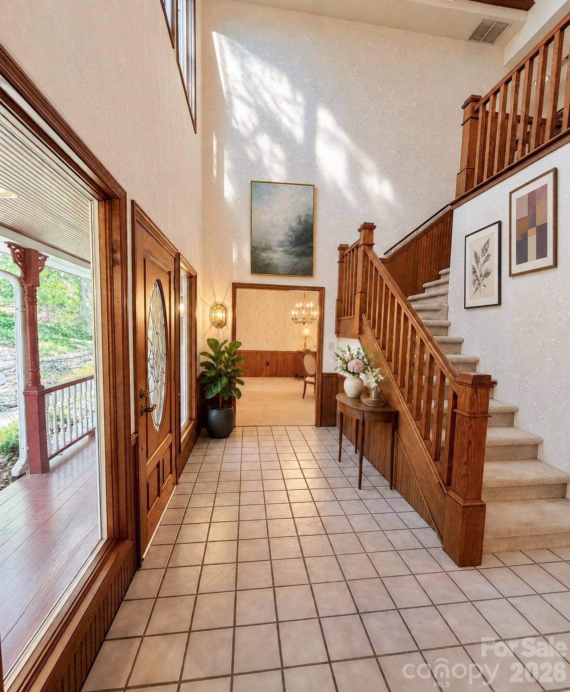 Single Family Residence at 169 Windsor Road, Asheville, photo 4 of 38