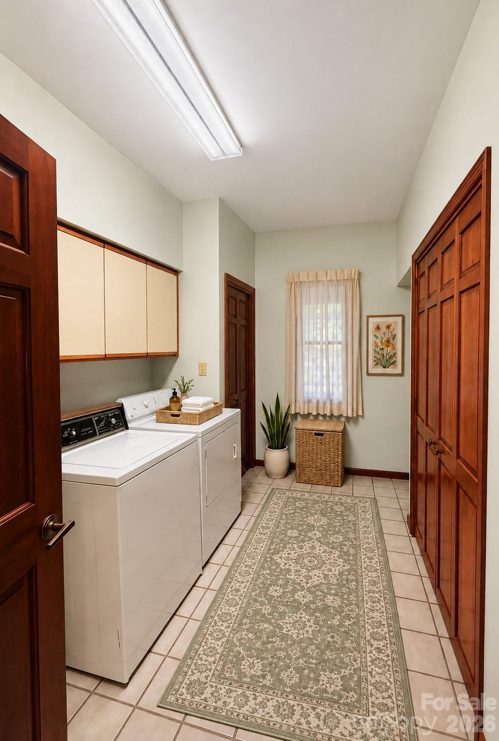Single Family Residence at 169 Windsor Road, Asheville, photo 17 of 38