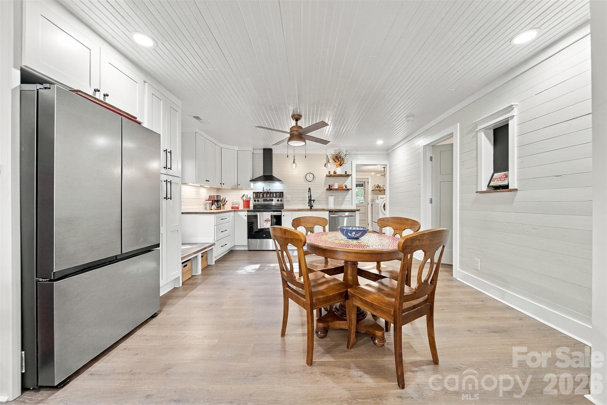 Single Family Residence at 271 Fairmount Road, Statesville, photo 11 of 48