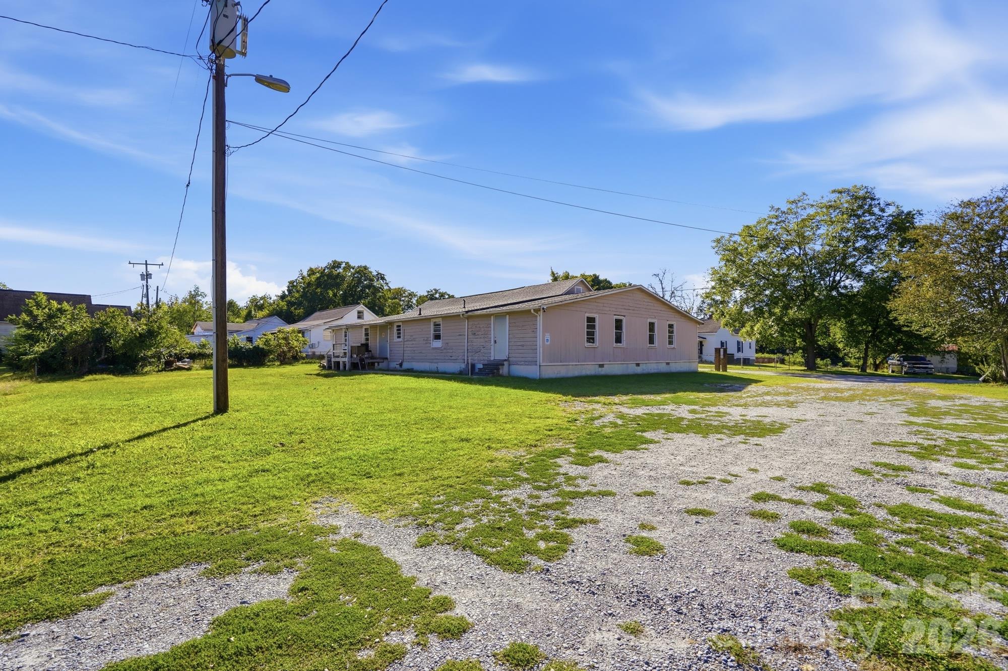 Single Family Residence at 706 Old North Main Street, Clover, photo 33 of 41