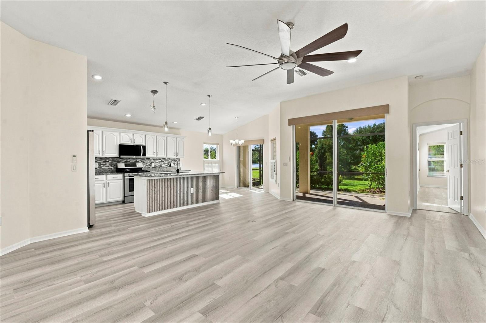 Single Family Residence at 13510 GLOSSY IBIS PL, BRADENTON, photo 23 of 104