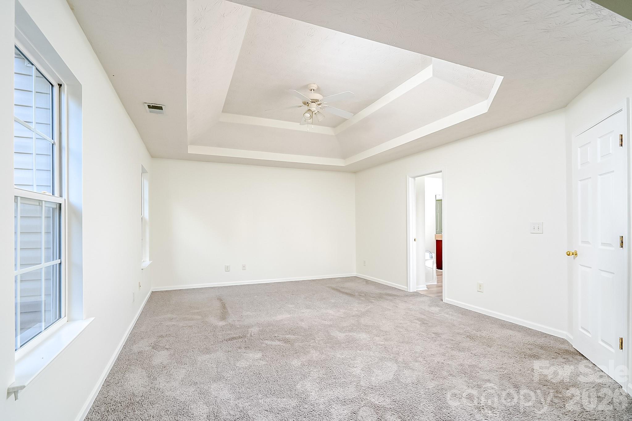 Single Family Residence at 5124 Eagle Creek Drive, Charlotte, photo 20 of 42