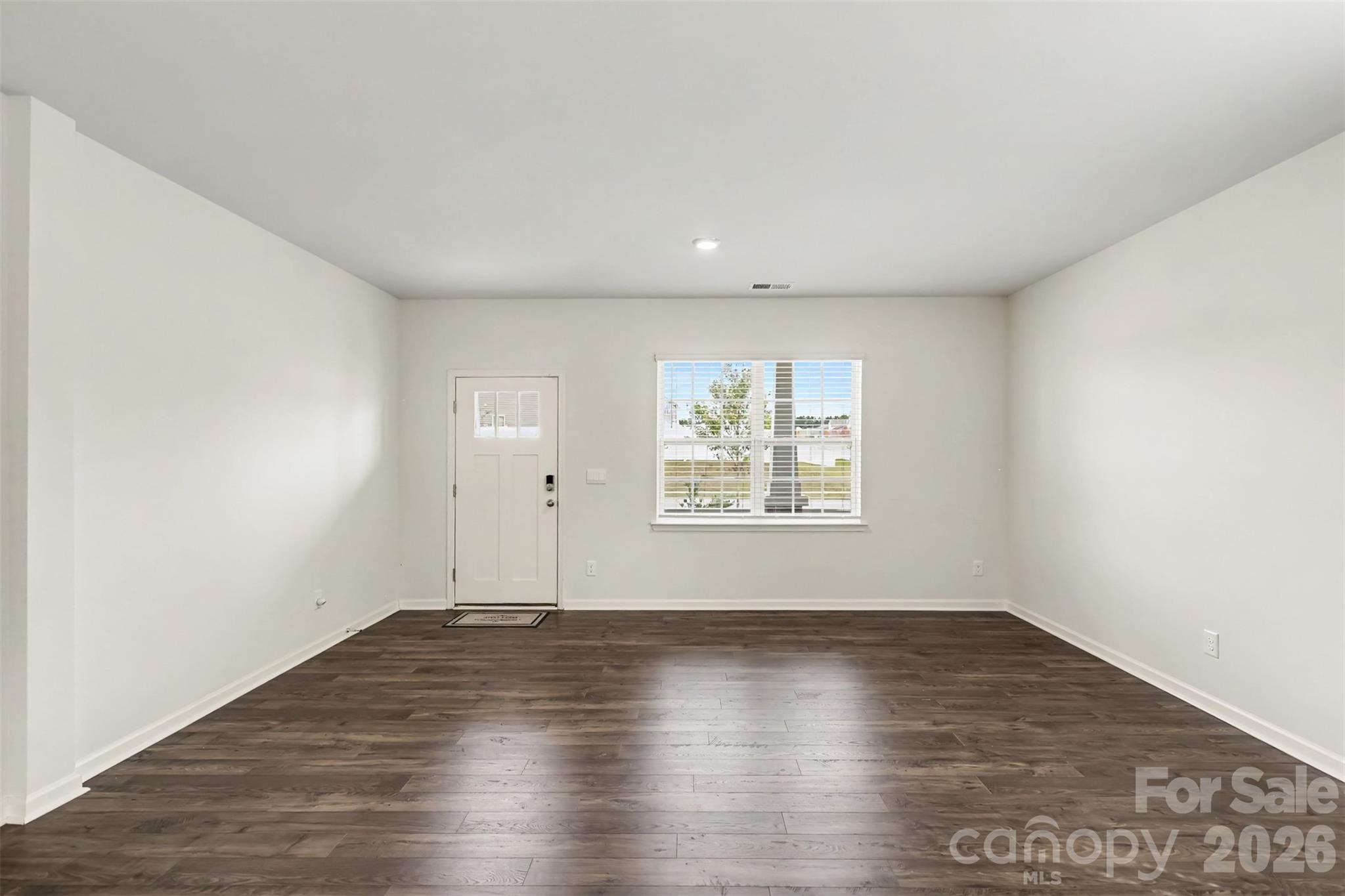 Single Family Residence at 7943 Stonehouse Drive, Gastonia, photo 6 of 45