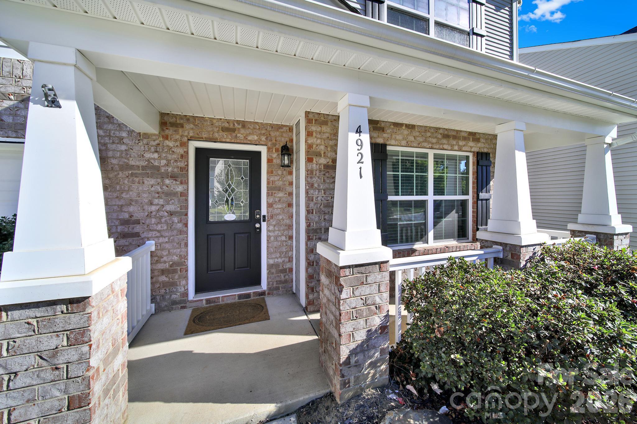 Single Family Residence at 4921 William Caldwell Avenue, Charlotte, photo 2 of 46
