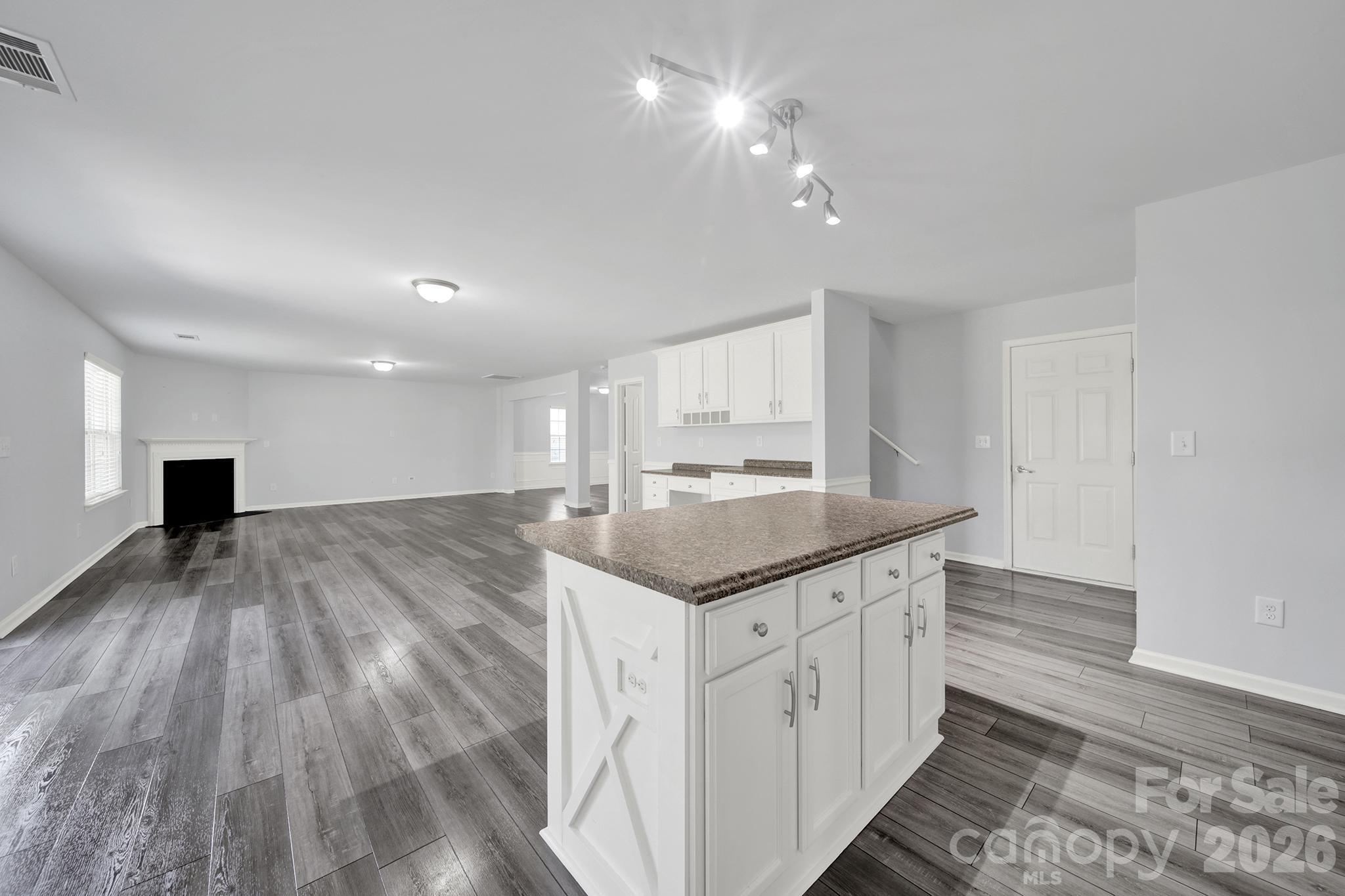 Single Family Residence at 4921 William Caldwell Avenue, Charlotte, photo 18 of 46