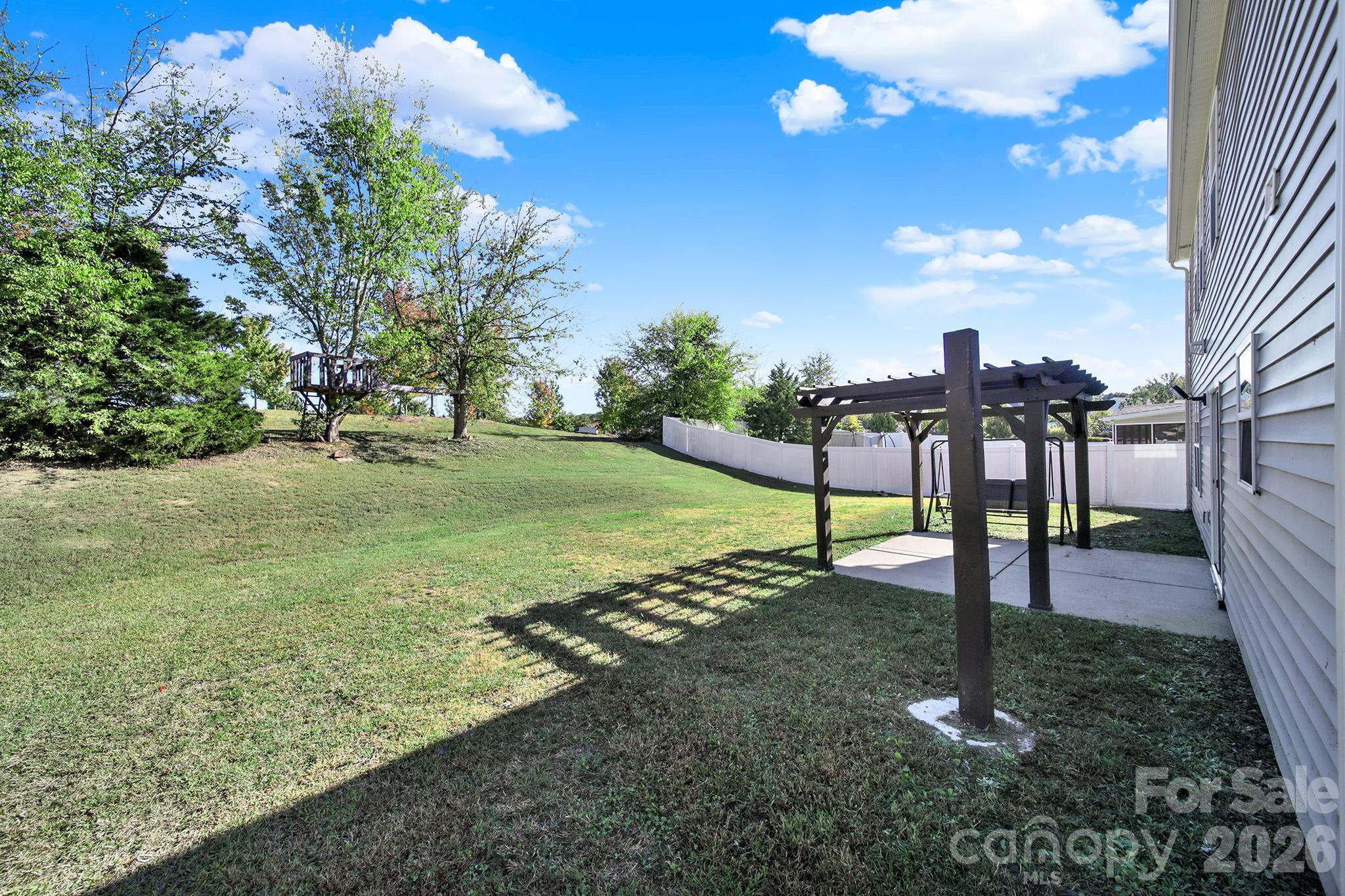 Single Family Residence at 4921 William Caldwell Avenue, Charlotte, photo 38 of 46