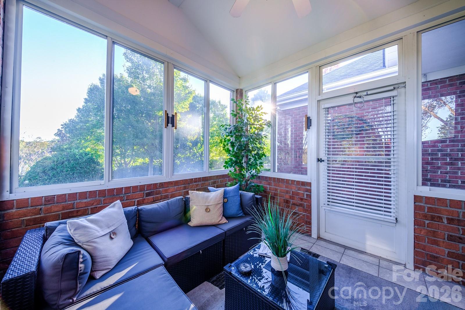 Condominium at 8562 Highland Glen Drive, Charlotte, photo 24 of 24