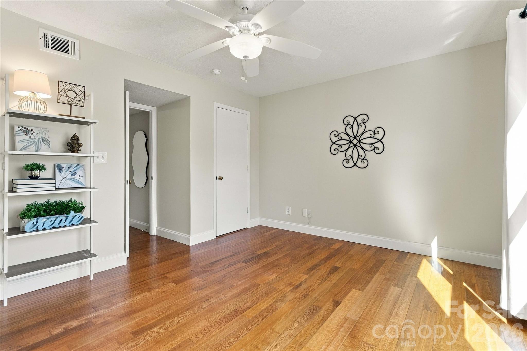 Condominium at 11080 Cedar View Road, Charlotte, photo 20 of 47