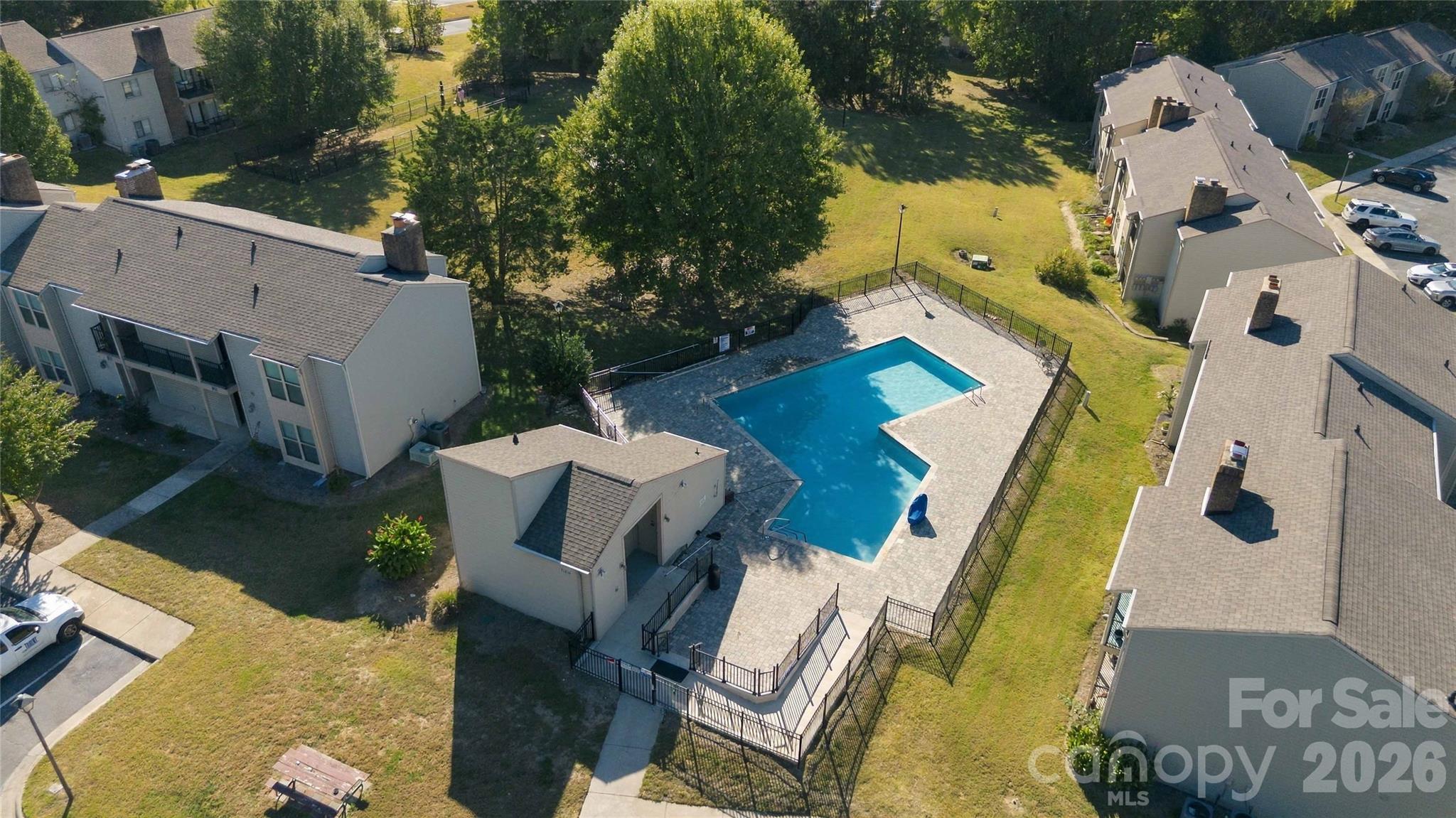 Condominium at 11080 Cedar View Road, Charlotte, photo 31 of 47
