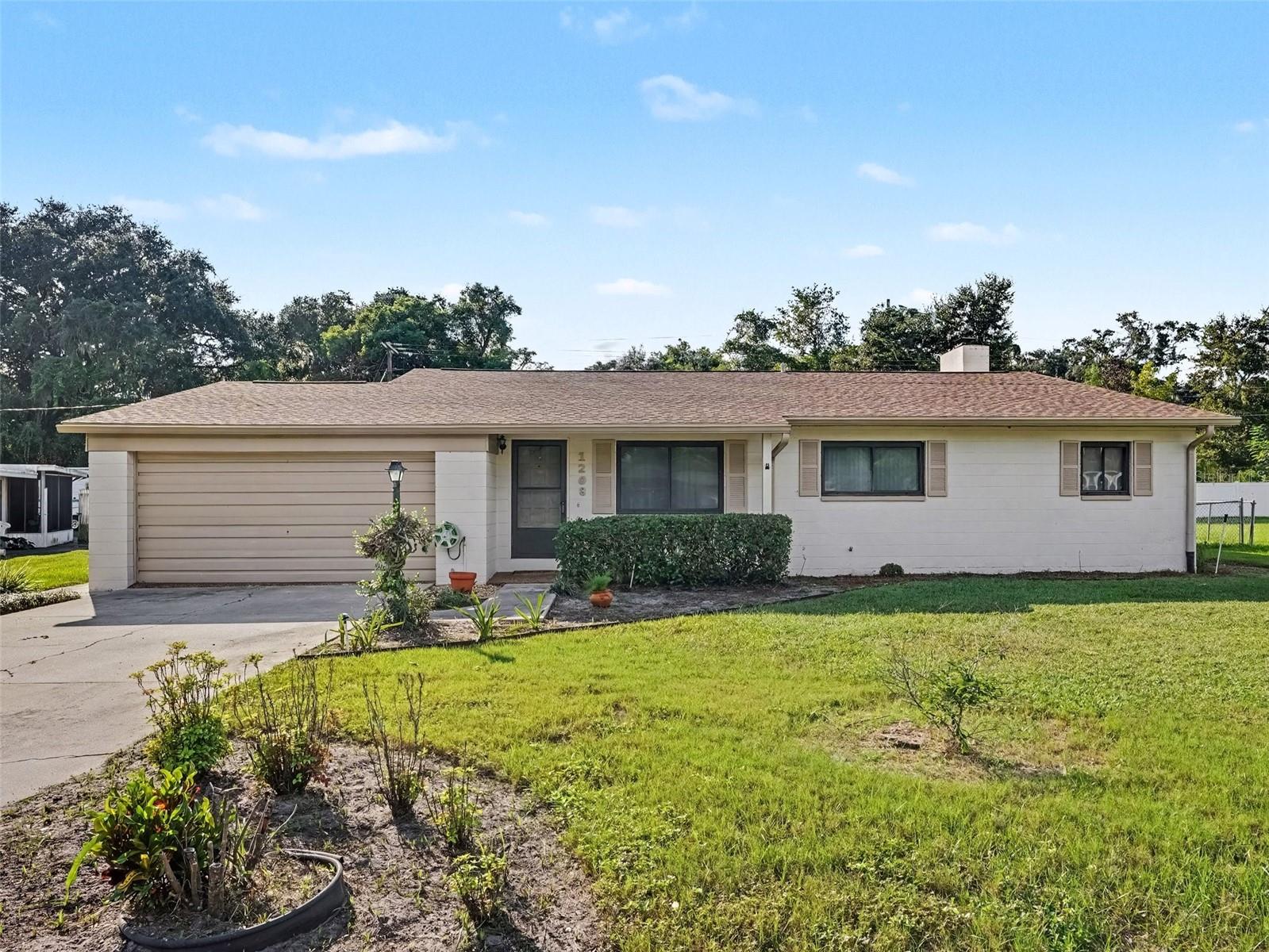 1208 PLEASANT PL