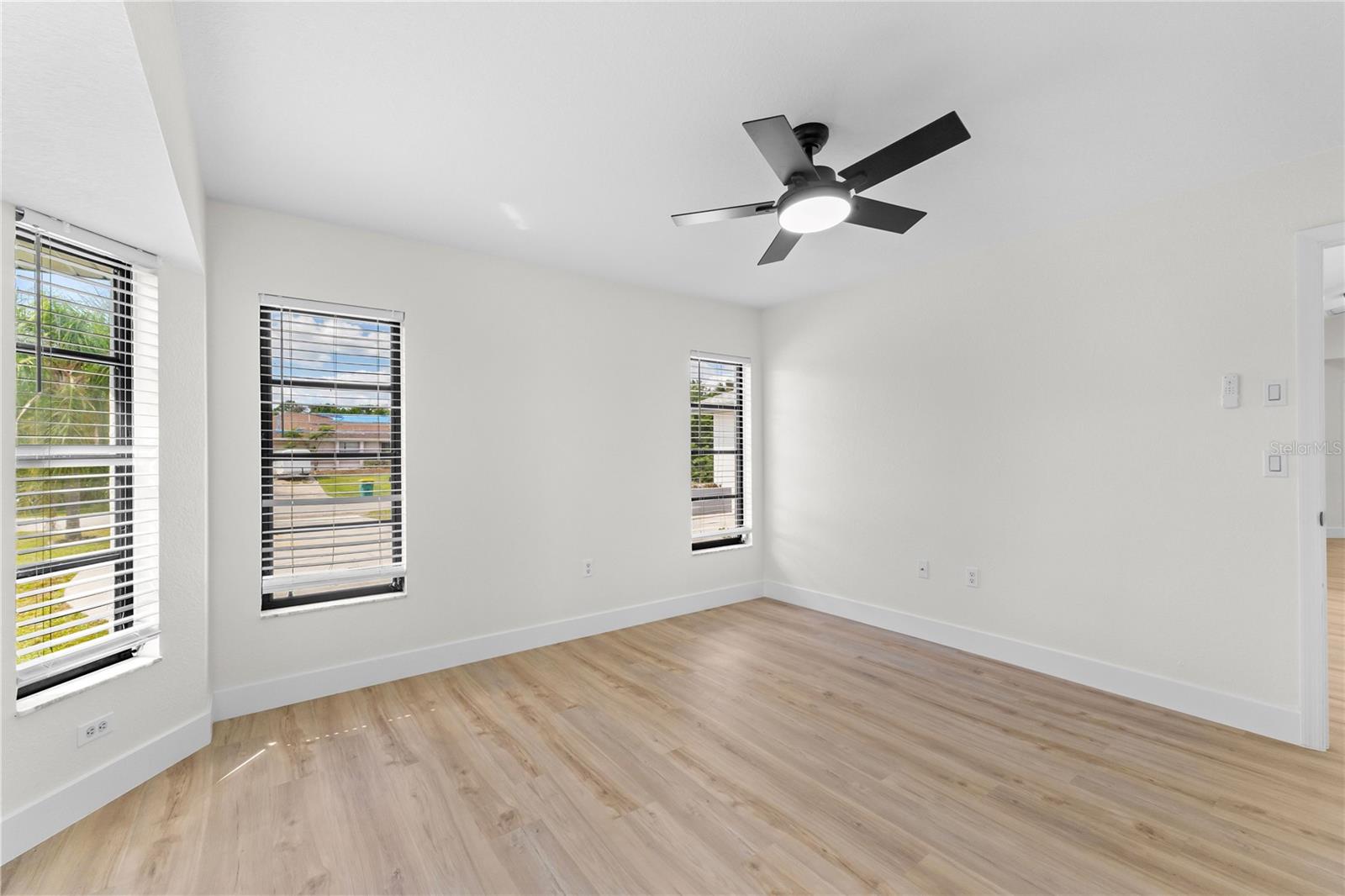 Single Family Residence at 167 MILLPORT ST NW, PORT CHARLOTTE, photo 27 of 47