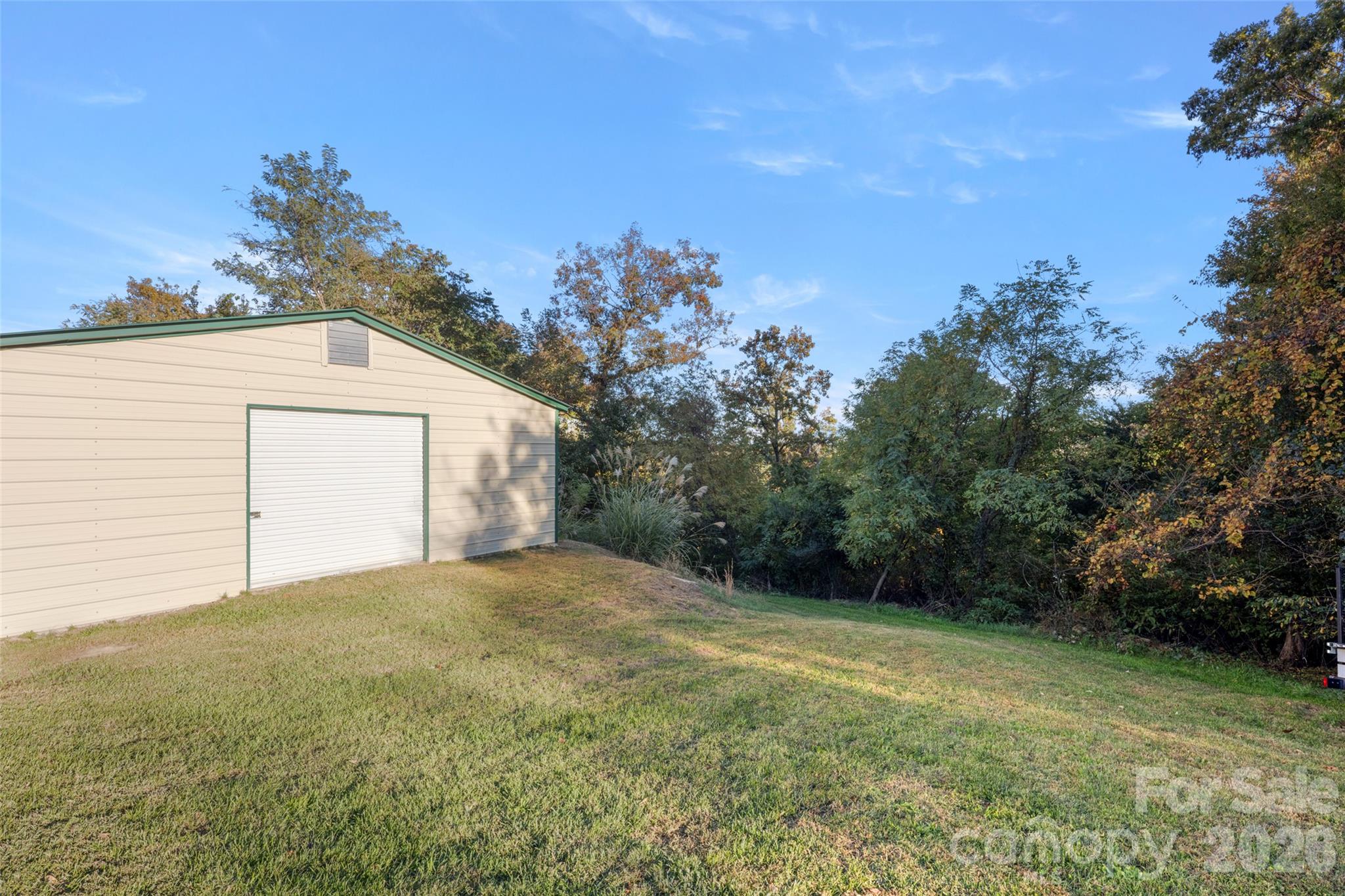 Large garage/shop with three doors - 81 Dena Nix Lane, Hendersonville