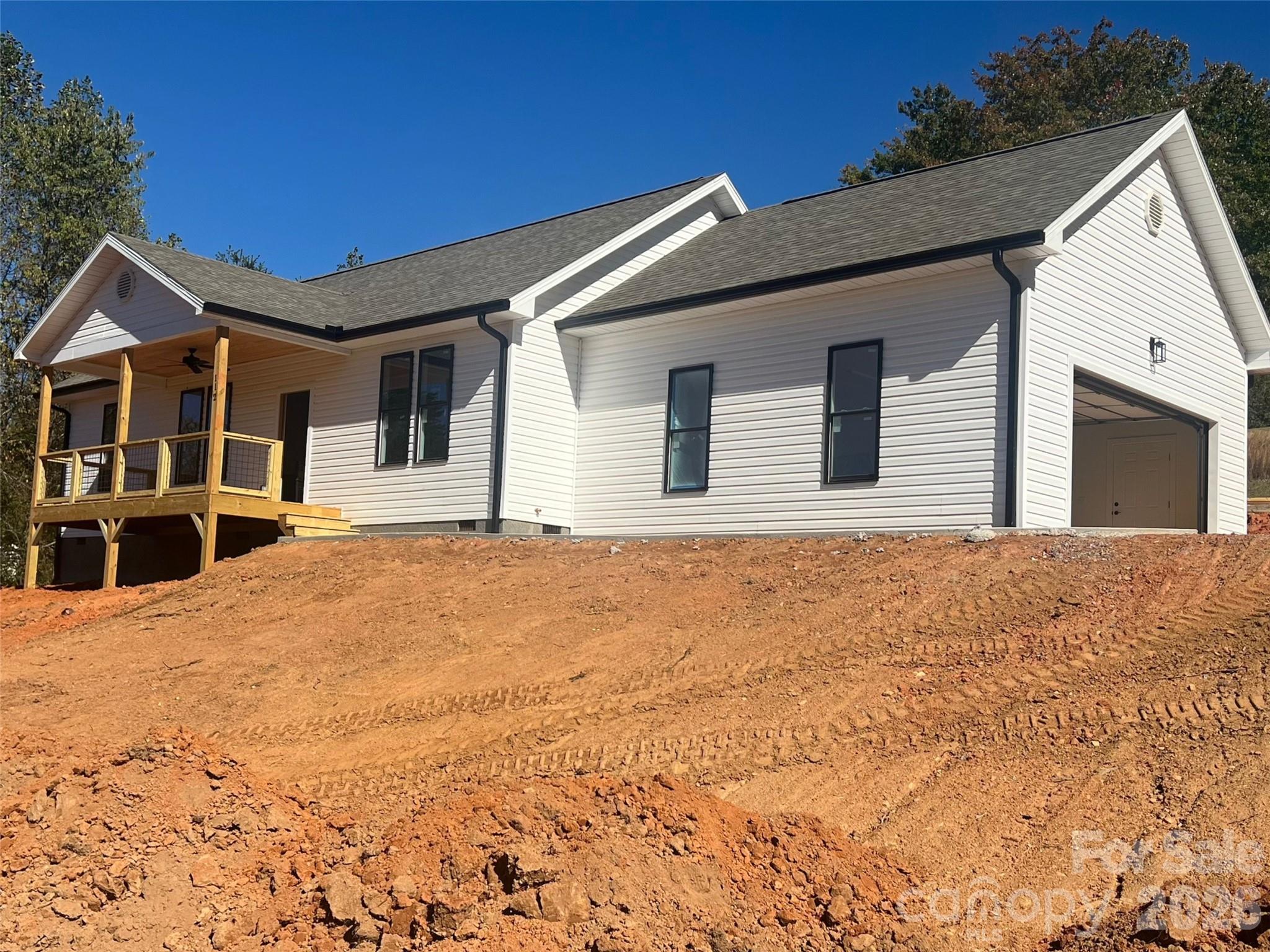 112 Max View Drive