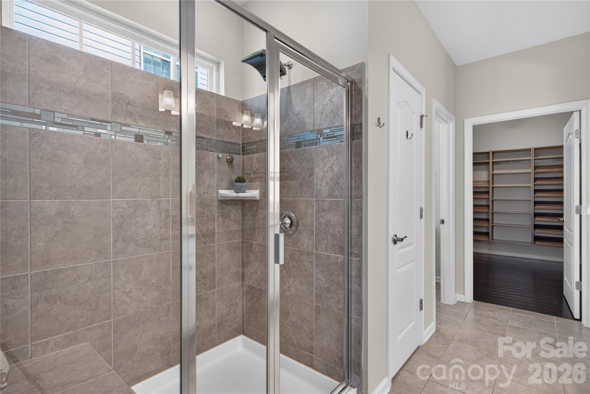 Large walk-in shower. - 16815 Lookout Landing Lane, Charlotte