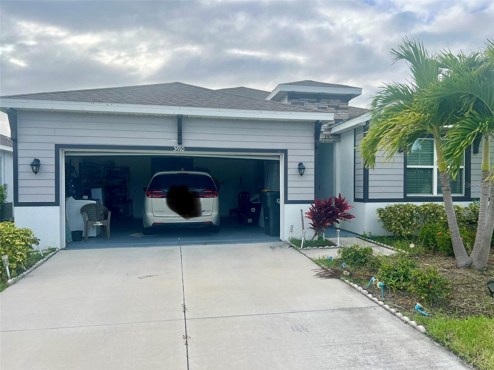 5910 OAK BRIDGE CT