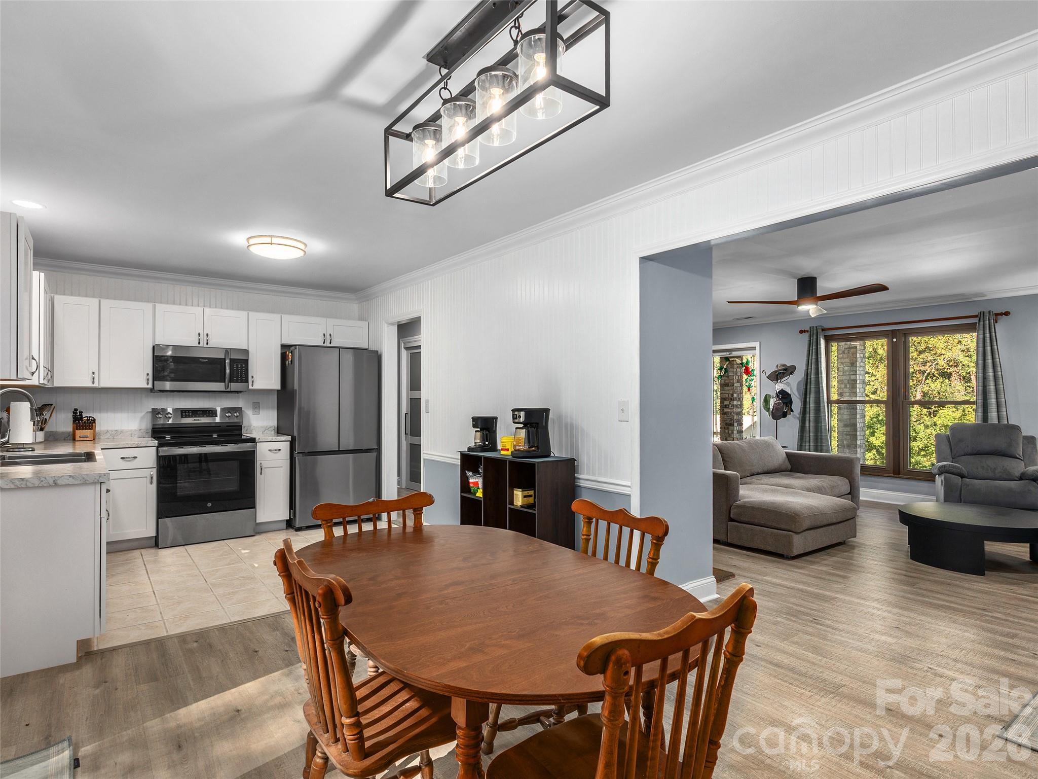 Dining area with easy access to kitchen - 110 Shelly Drive, Hendersonville