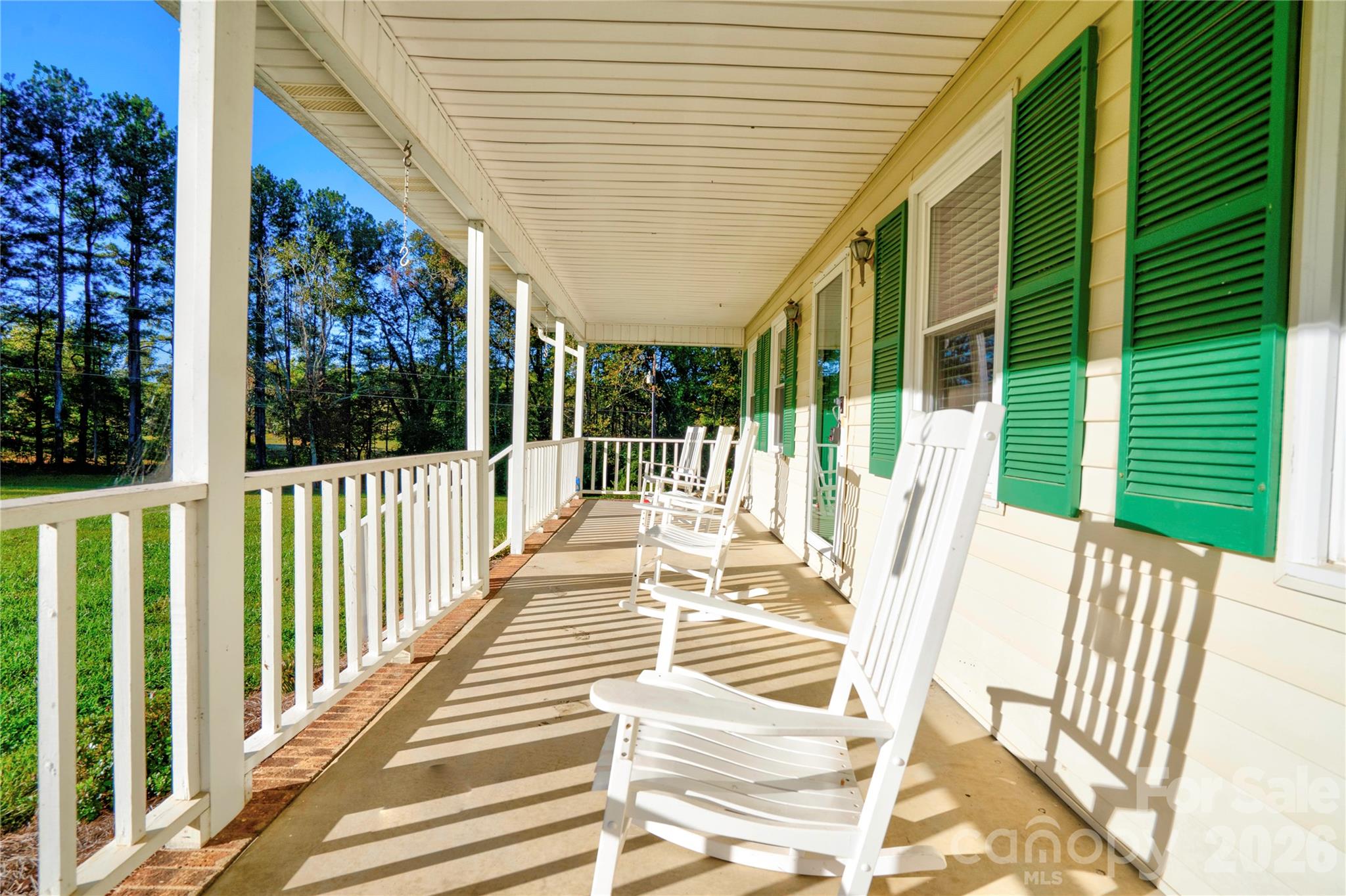 Covered Front Porch - 1550 Burke Road, Shelby