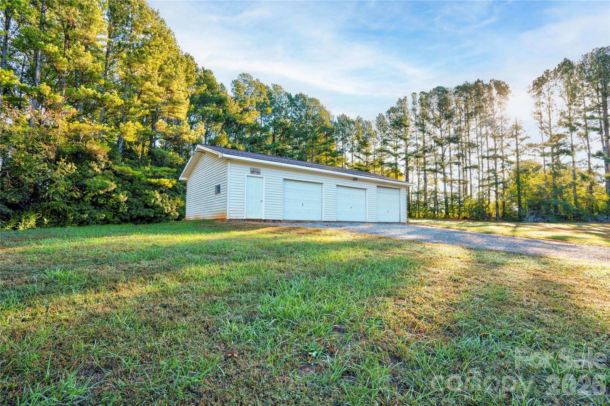 Detached Garage/Storage Building - 1550 Burke Road, Shelby