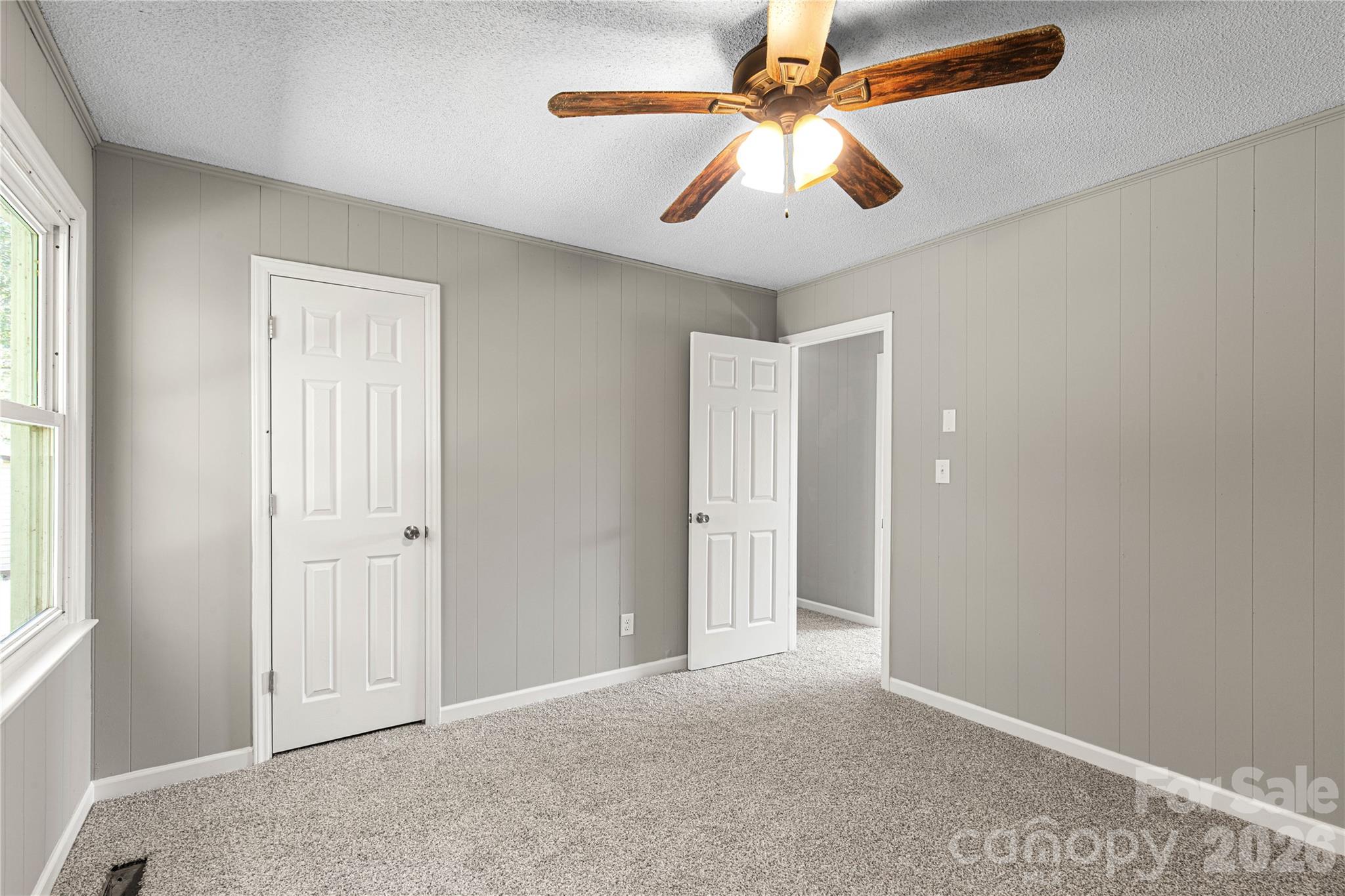 Single Family Residence at 3748 Jenkins Road, Clover, photo 13 of 29