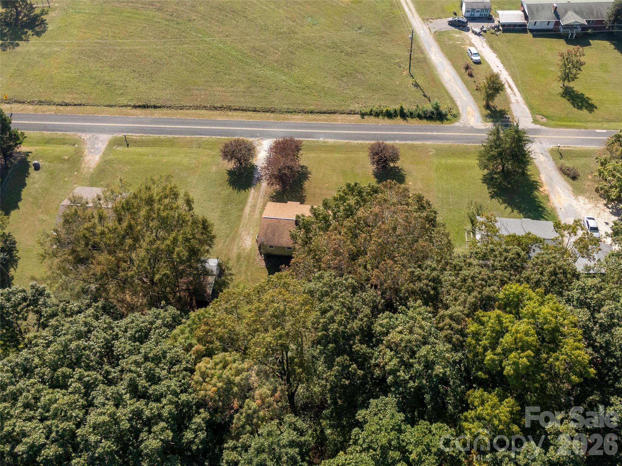 Single Family Residence at 3748 Jenkins Road, Clover, photo 28 of 29