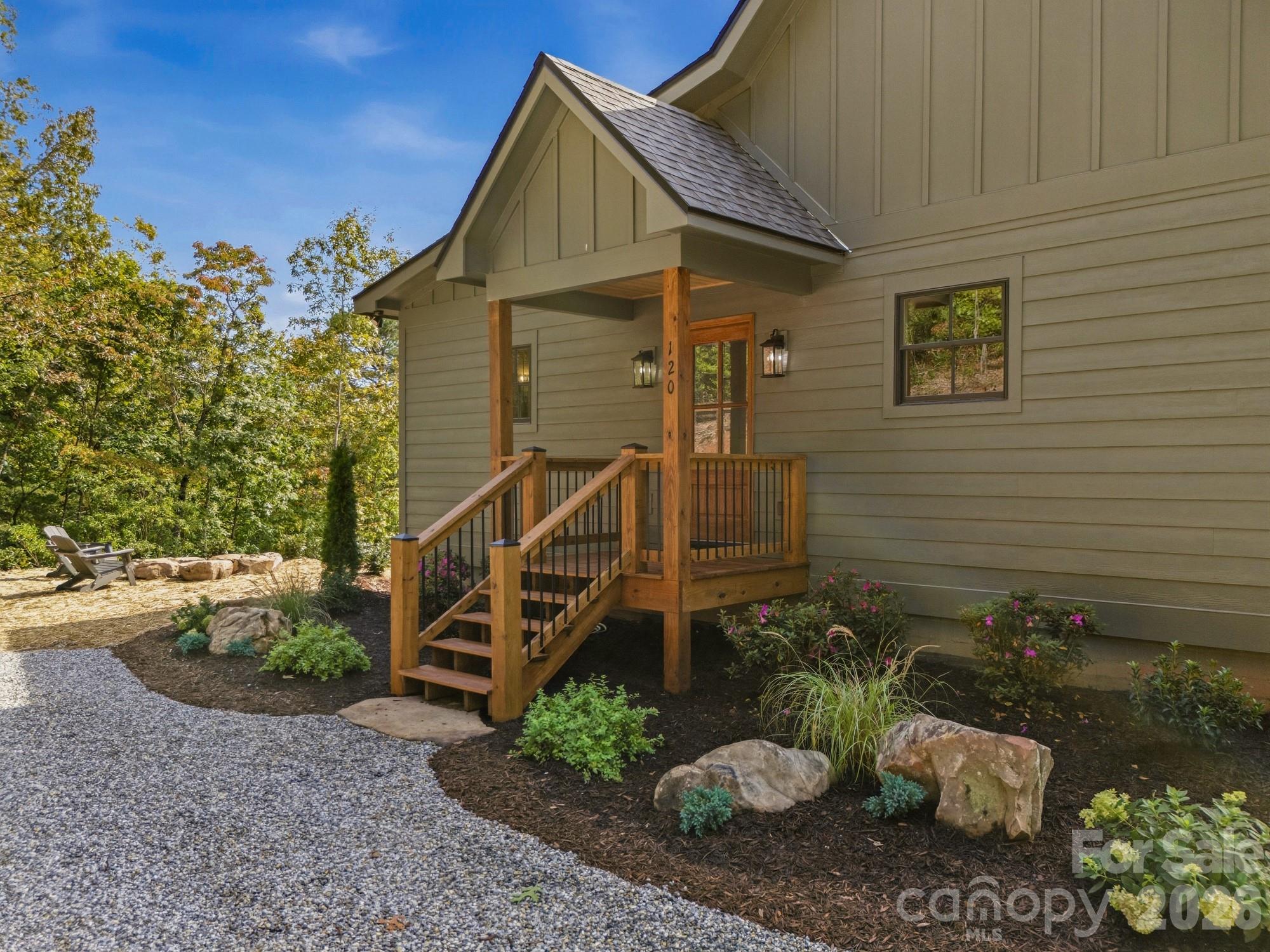 Single Family Residence at 120 Echota Trail, Hayesville, photo 10 of 46