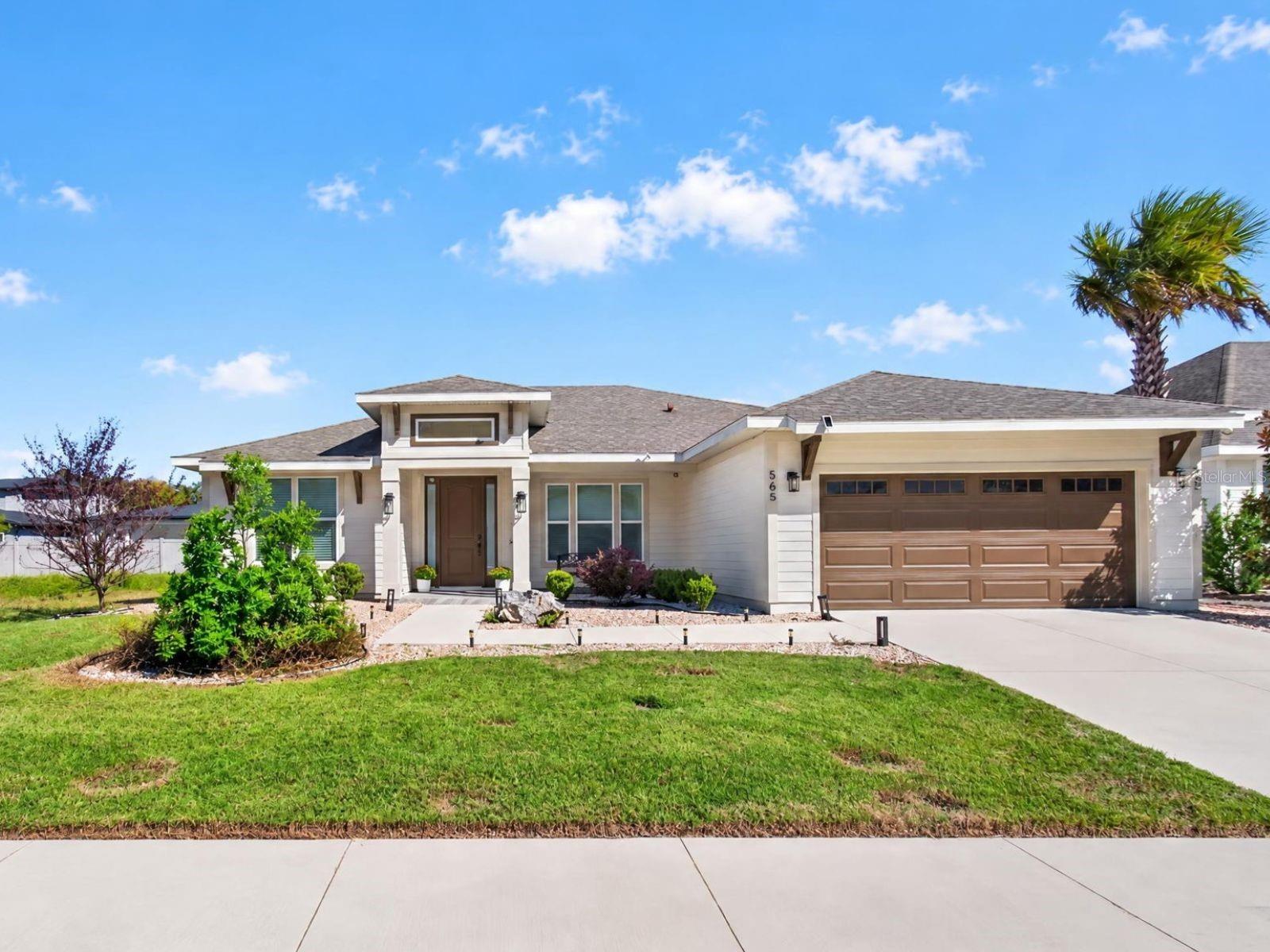565 SW 145TH DR