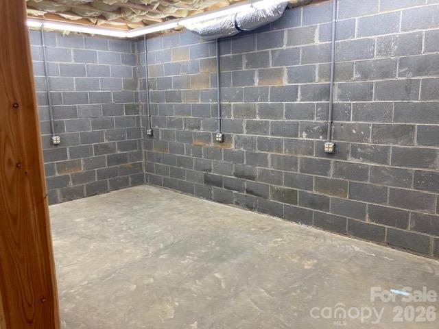Downstairs Bonus Room - 92 Longridge Lane, Waynesville