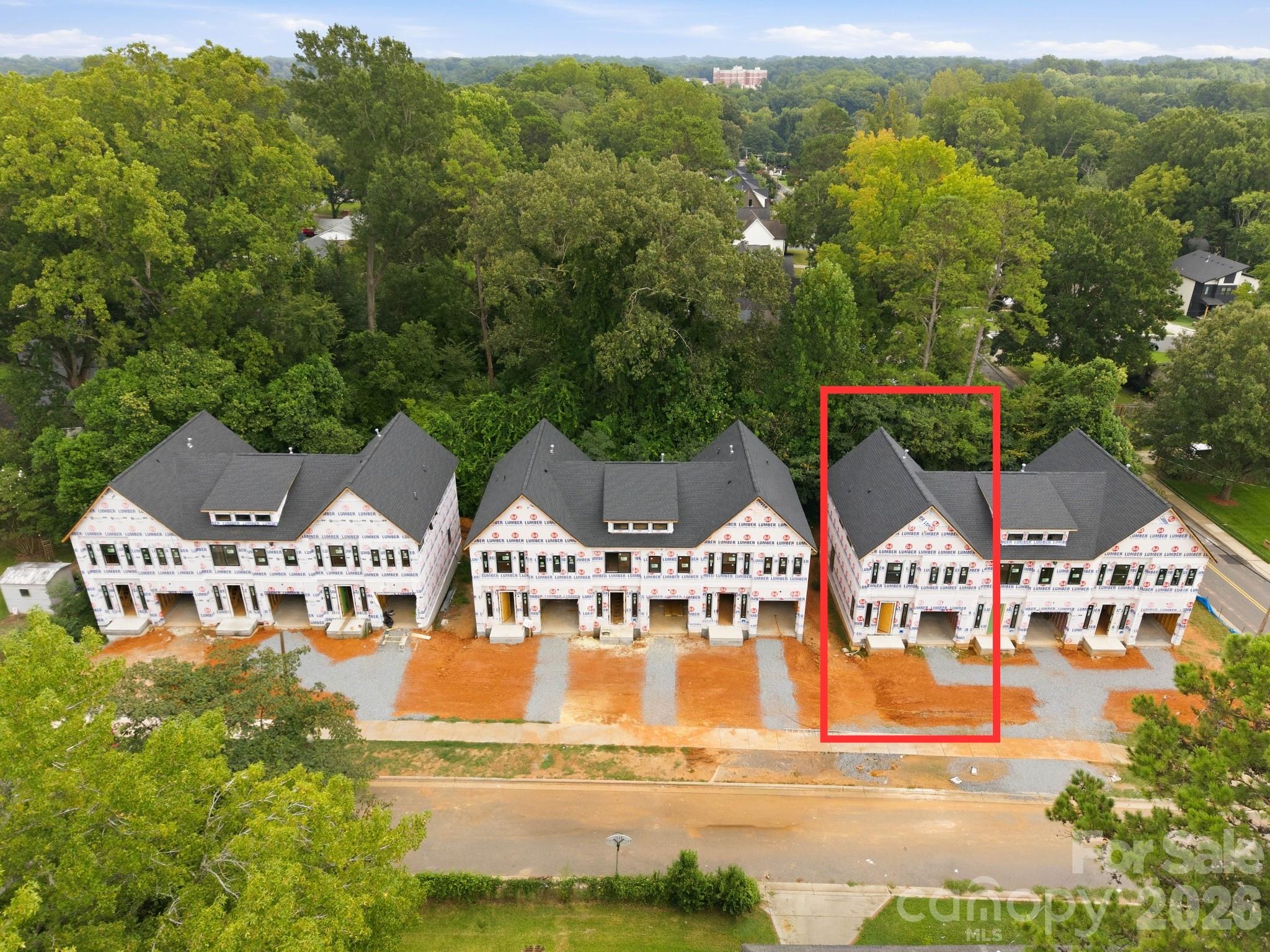 Townhouse at 3314 Connecticut Avenue, Charlotte, photo 4 of 26