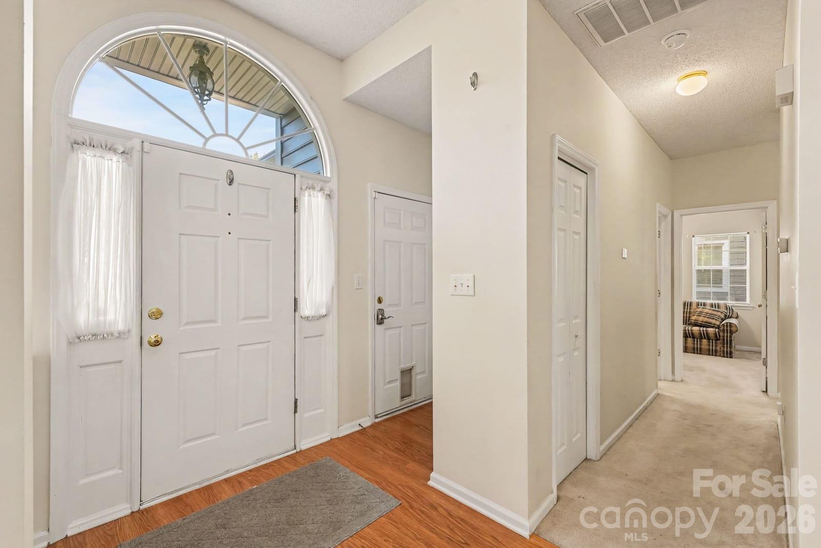 Single Family Residence at 8524 Albury Walk Lane, Charlotte, photo 12 of 33
