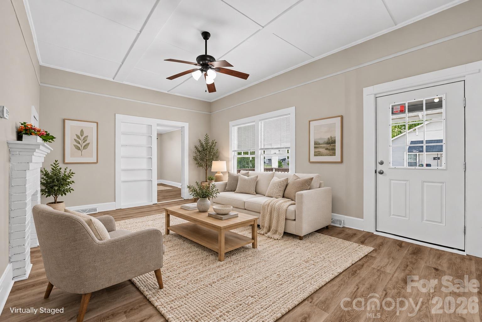 Single Family Residence at 406 Doster Avenue, Mooresville, photo 4 of 28