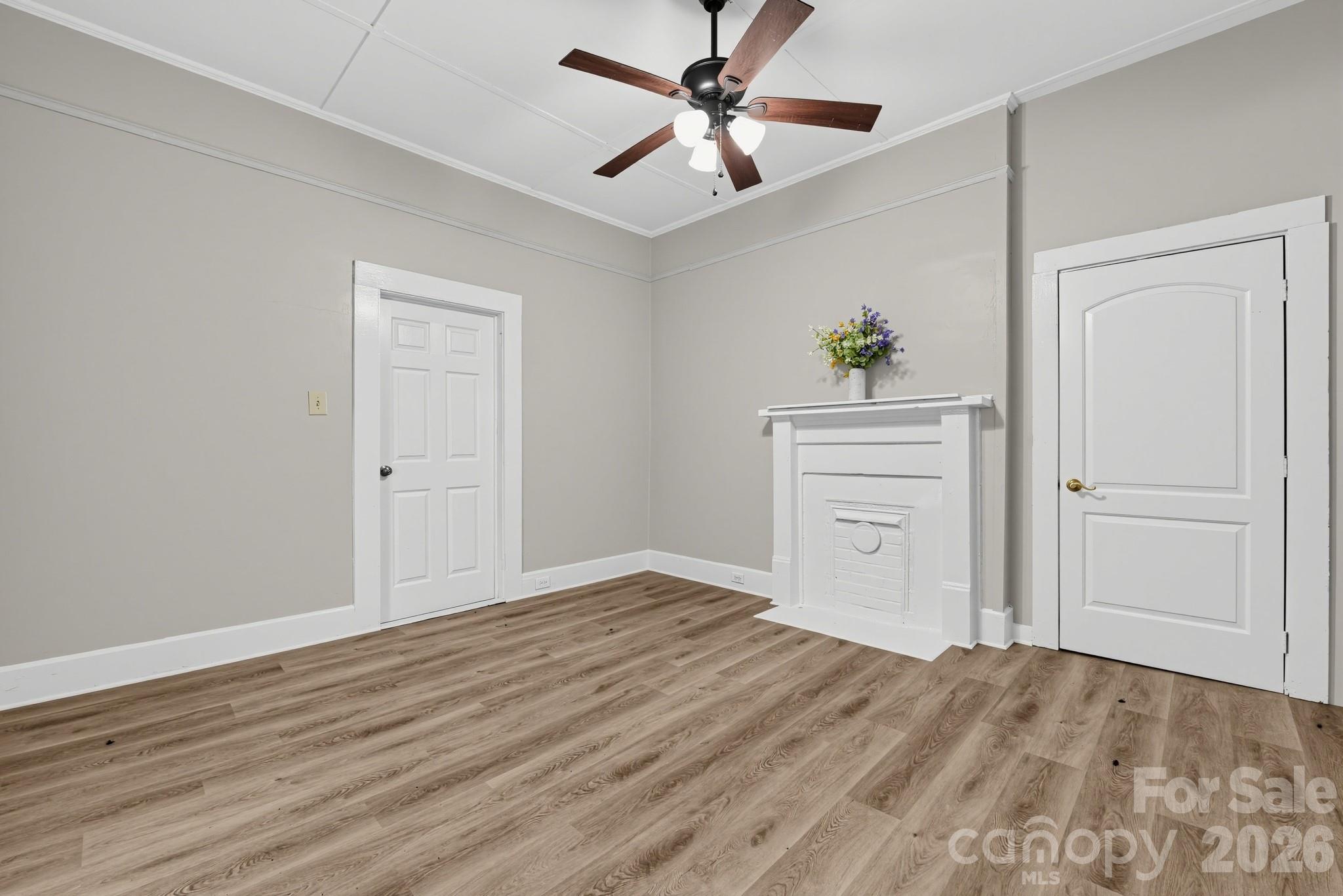 Single Family Residence at 406 Doster Avenue, Mooresville, photo 14 of 28