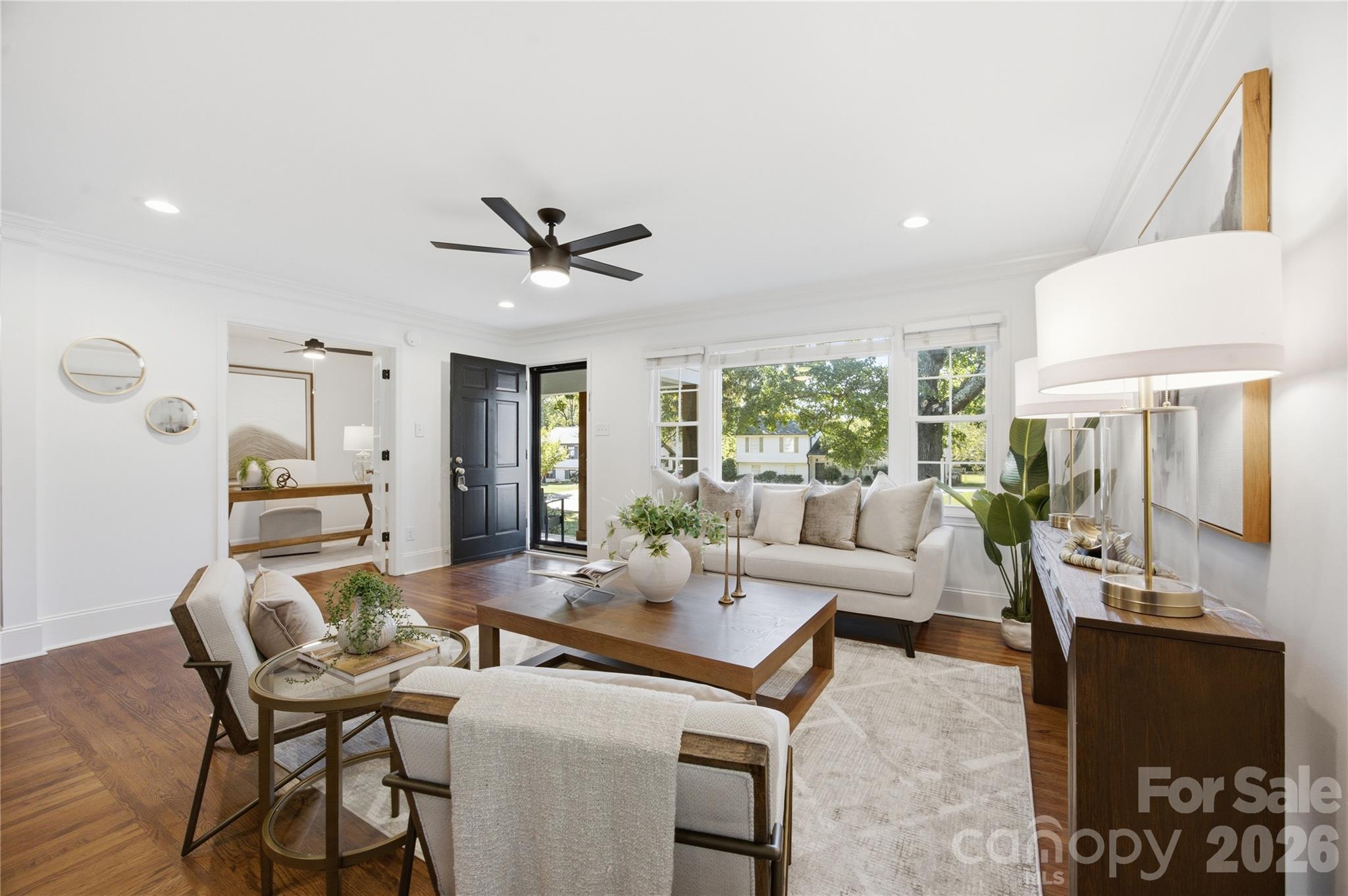 Single Family Residence at 4809 Walden Court, Charlotte, photo 6 of 37