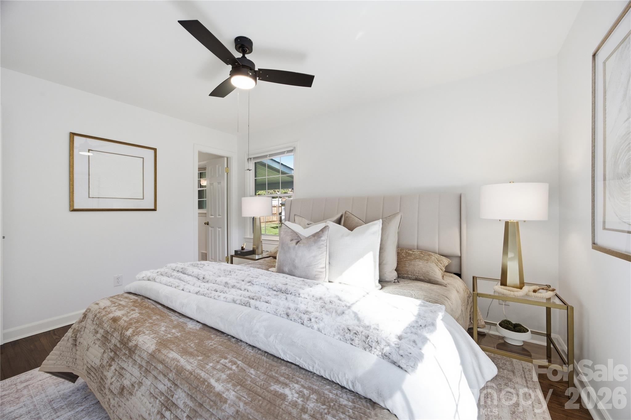 Single Family Residence at 4809 Walden Court, Charlotte, photo 14 of 37
