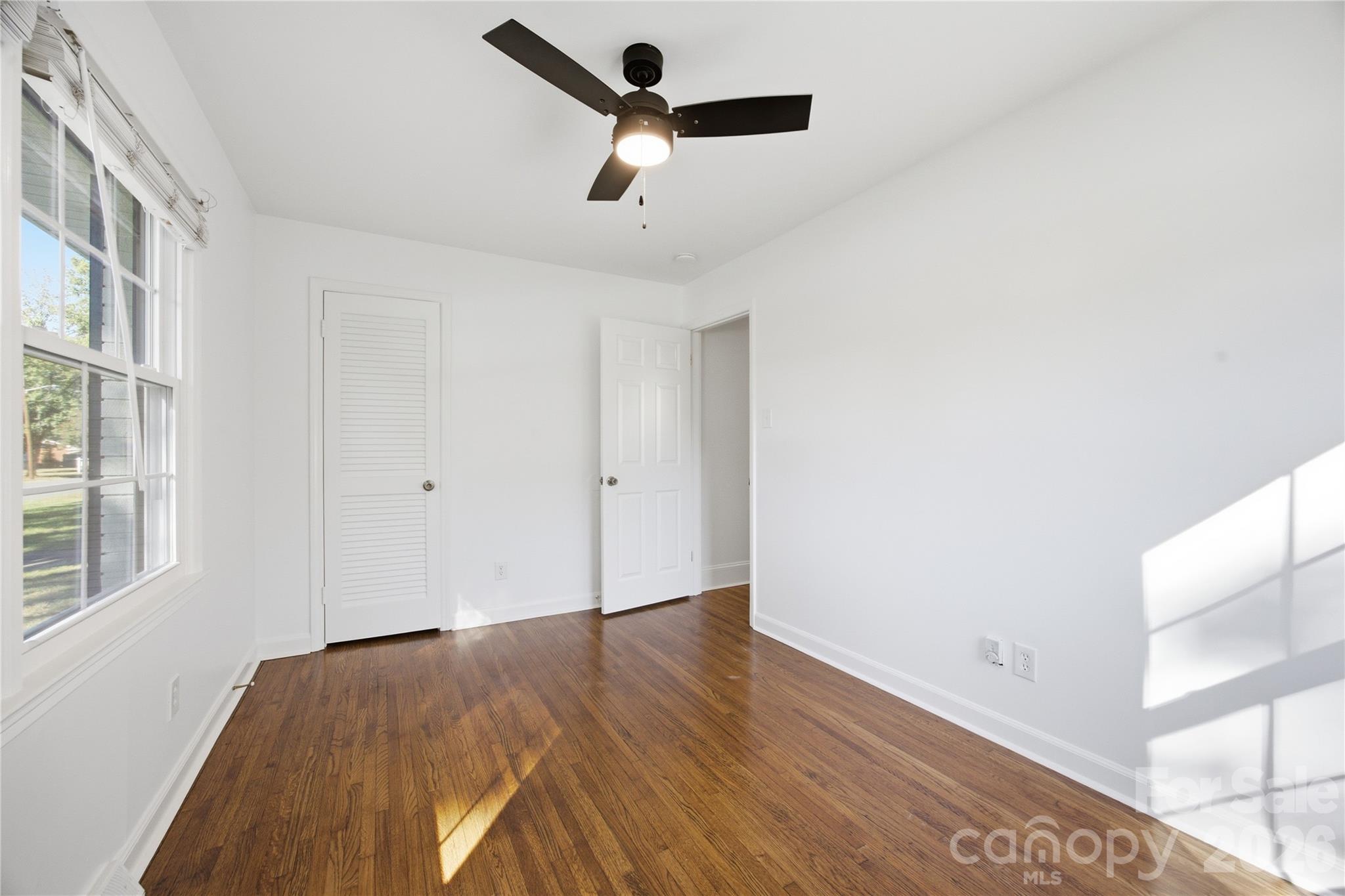 Single Family Residence at 4809 Walden Court, Charlotte, photo 20 of 37