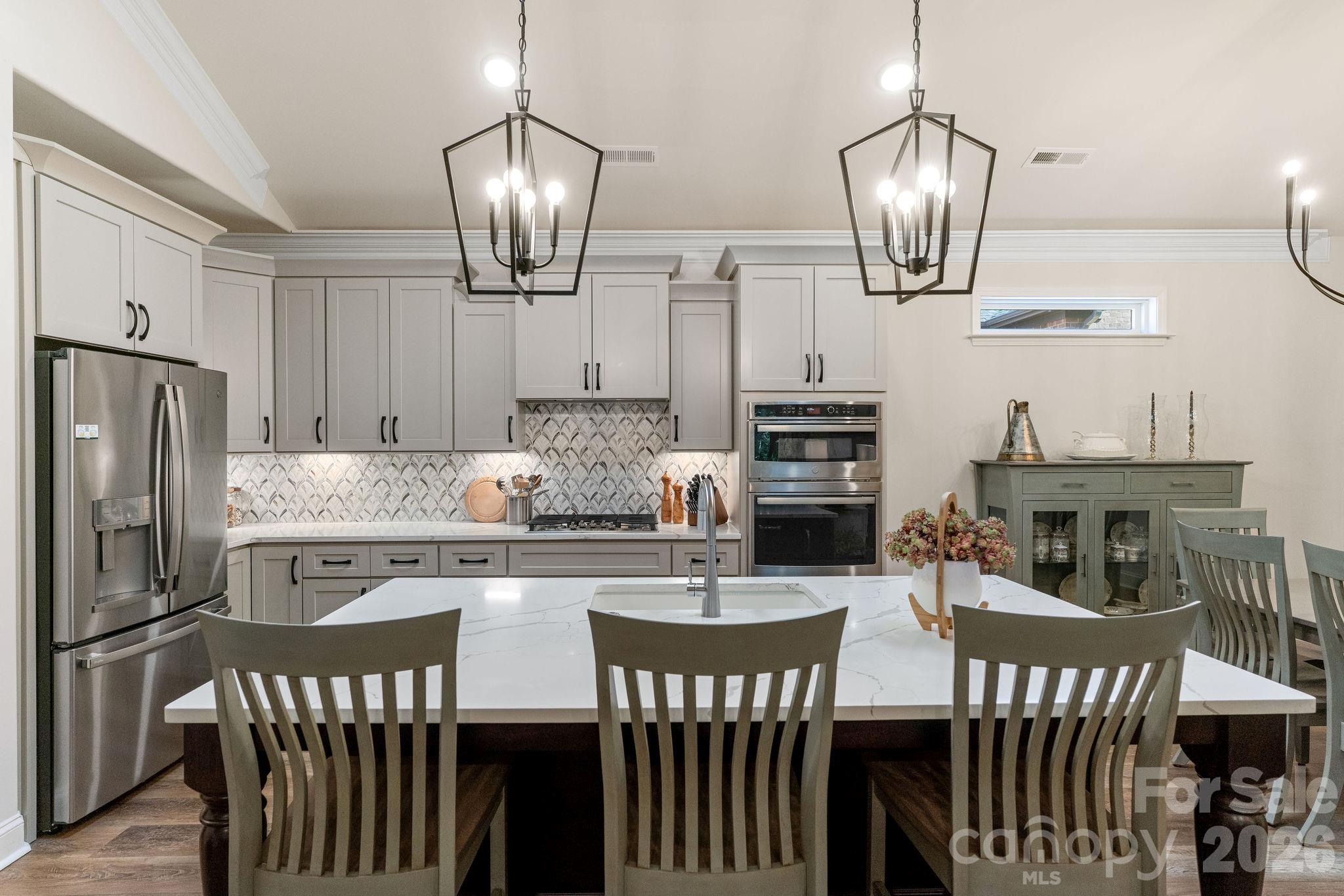 Single Family Residence at 1650 Sterling Branch Loop, Denver, photo 8 of 48
