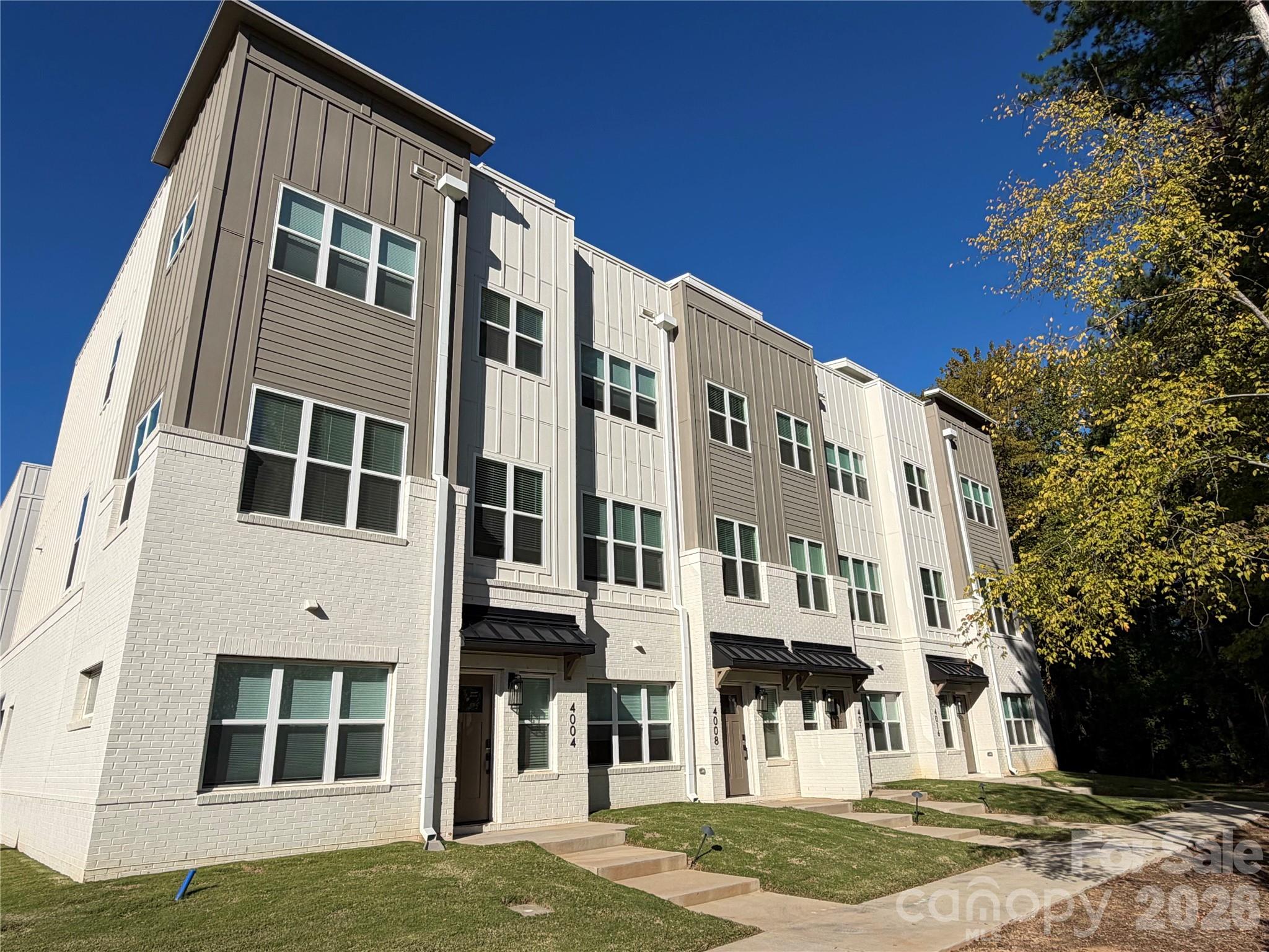 Fourplex at 4004, 4008, 4012, 4016 Arvida Lane, Charlotte, photo 17 of 44