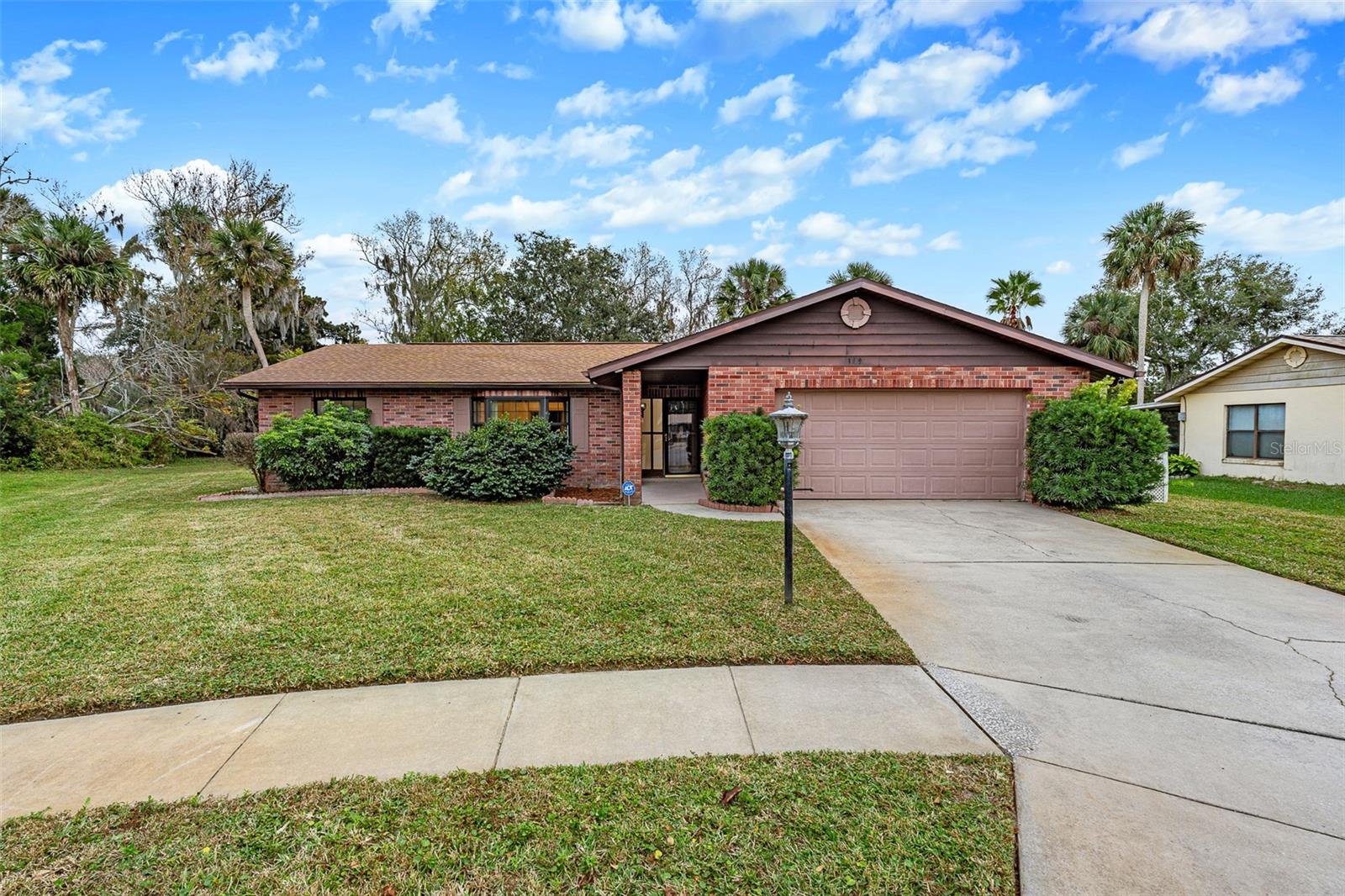 109 NATHAN HALE CT